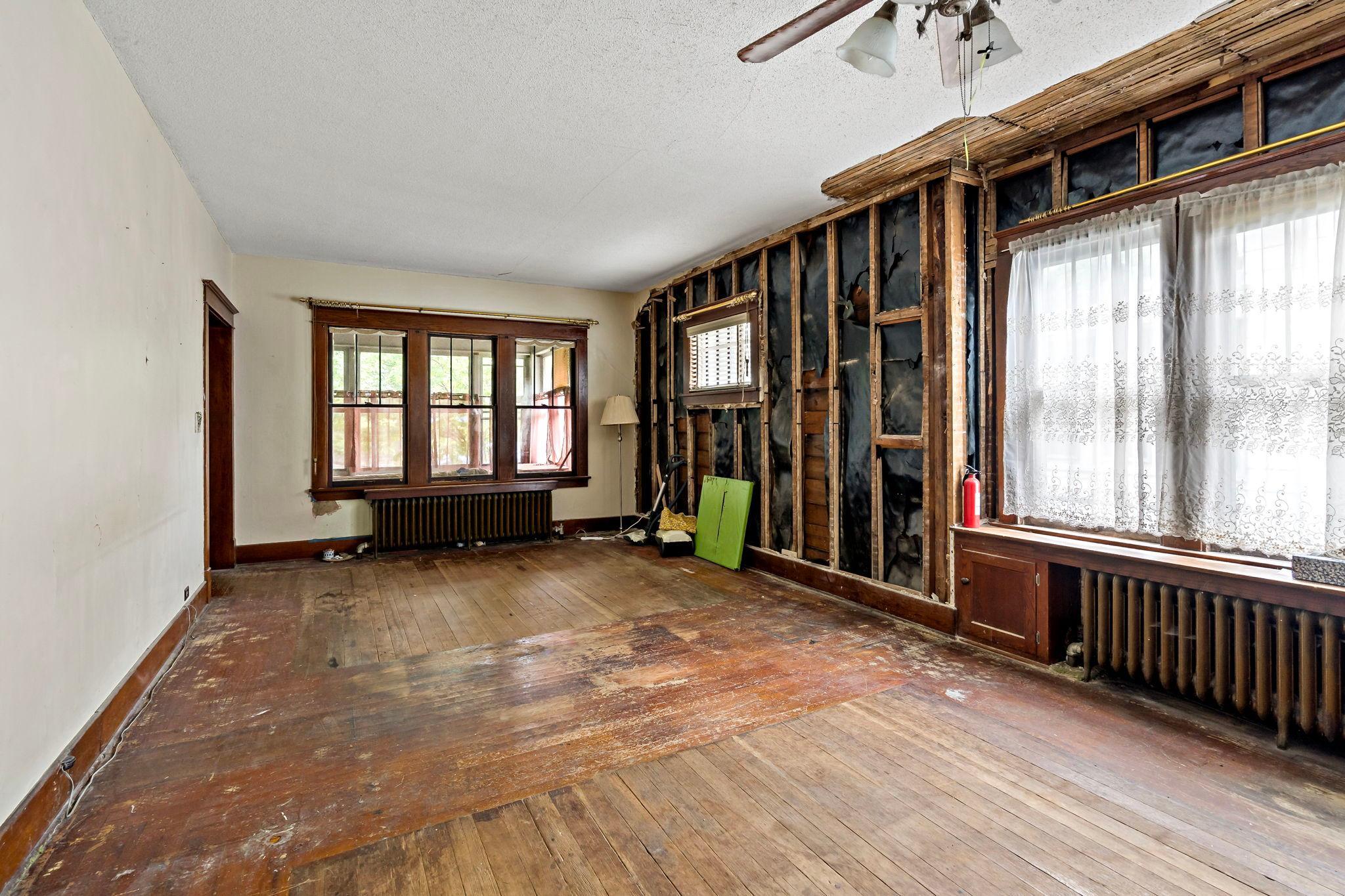 View of Residential at 337 Winona Street, Saint Paul MN 55107, Saint Paul (12 of 33) - Mike Wilen | Minnesota Team Real Estate