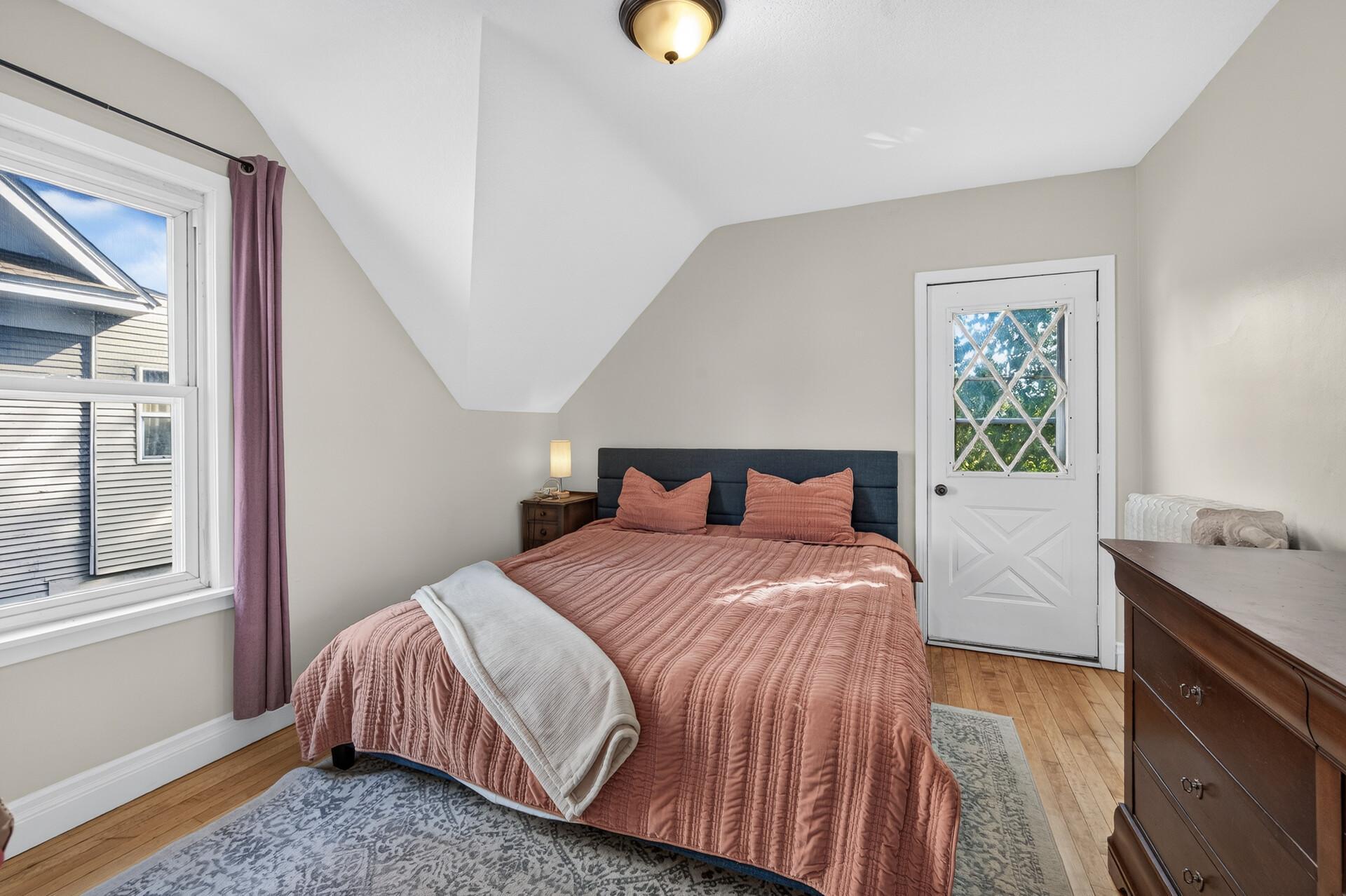 View of Residential at 1640 Dayton Avenue, Saint Paul MN 55104, Saint Paul (17 of 27) - Mike Wilen | Minnesota Team Real Estate