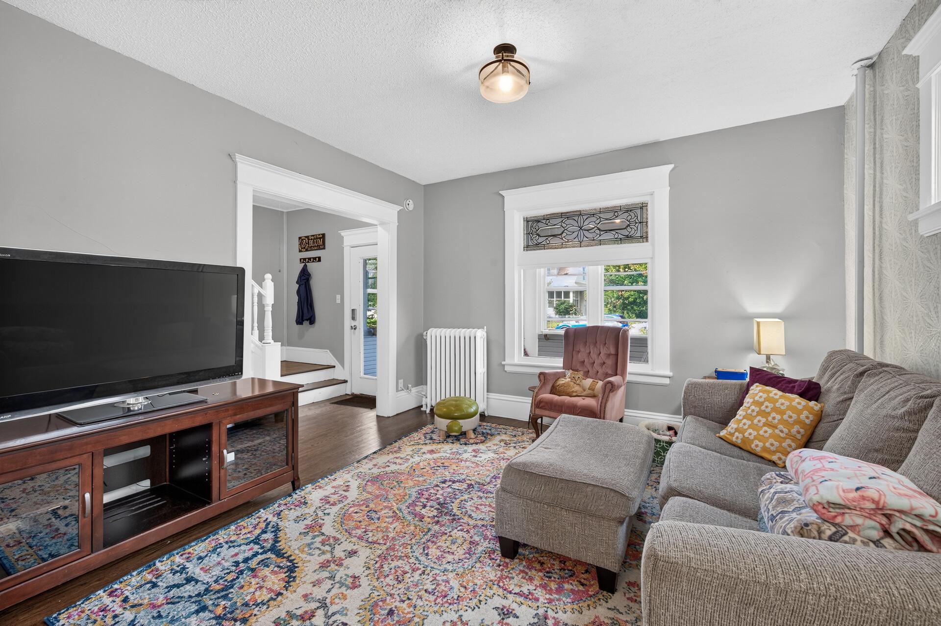 View of Residential at 1640 Dayton Avenue, Saint Paul MN 55104, Saint Paul (7 of 27) - Mike Wilen | Minnesota Team Real Estate