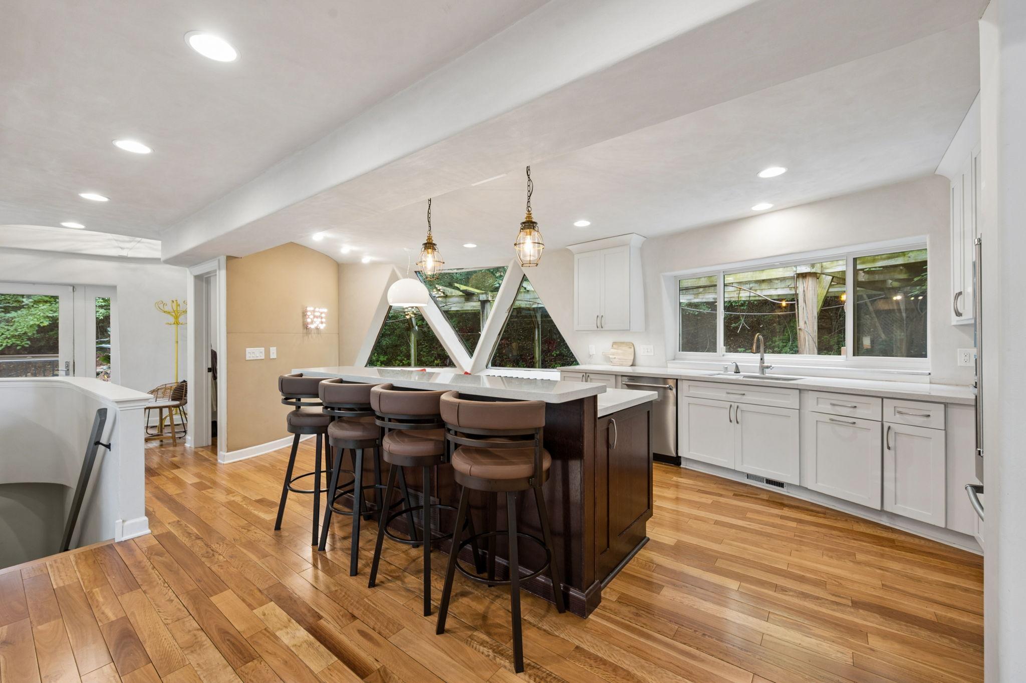 View of Residential at 6525 Rowland Road, Eden Prairie MN 55344, Eden Prairie (65 of 100) - Mike Wilen | Minnesota Team Real Estate