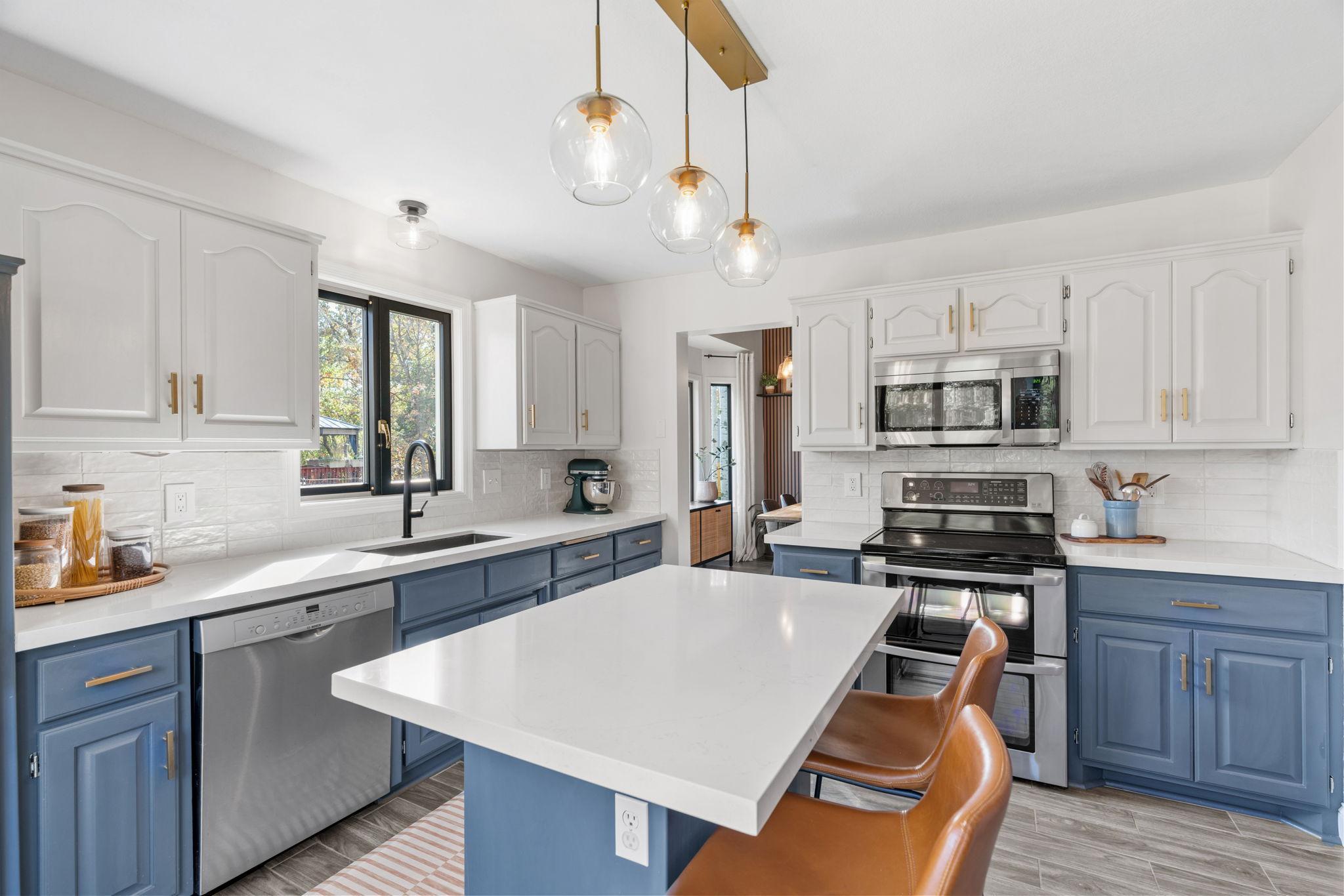 View of Residential at 857 Oday Street, Maplewood MN 55119, Maplewood (5 of 58) - Mike Wilen | Minnesota Team Real Estate