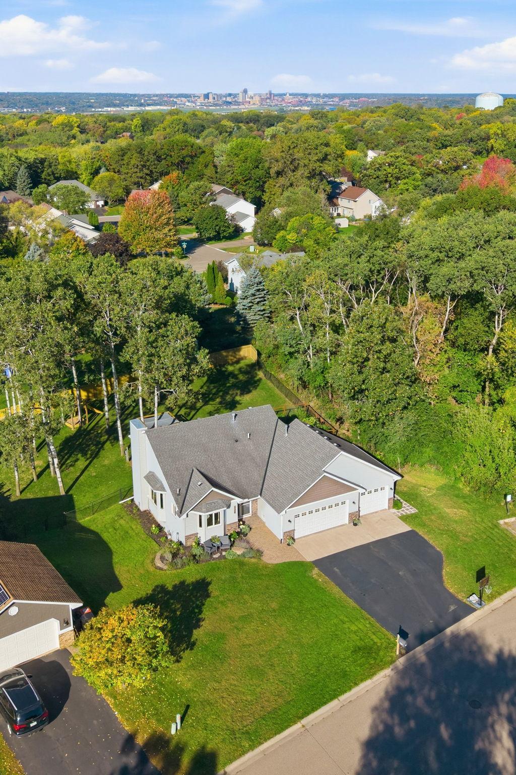 View of Residential at 857 Oday Street, Maplewood MN 55119, Maplewood (52 of 58) - Mike Wilen | Minnesota Team Real Estate