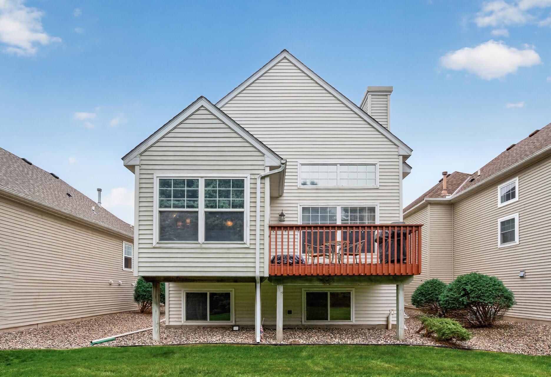 View of Residential at 10154 Country Club Curve, Woodbury MN 55129, Woodbury (2 of 21) - Mike Wilen | Minnesota Team Real Estate