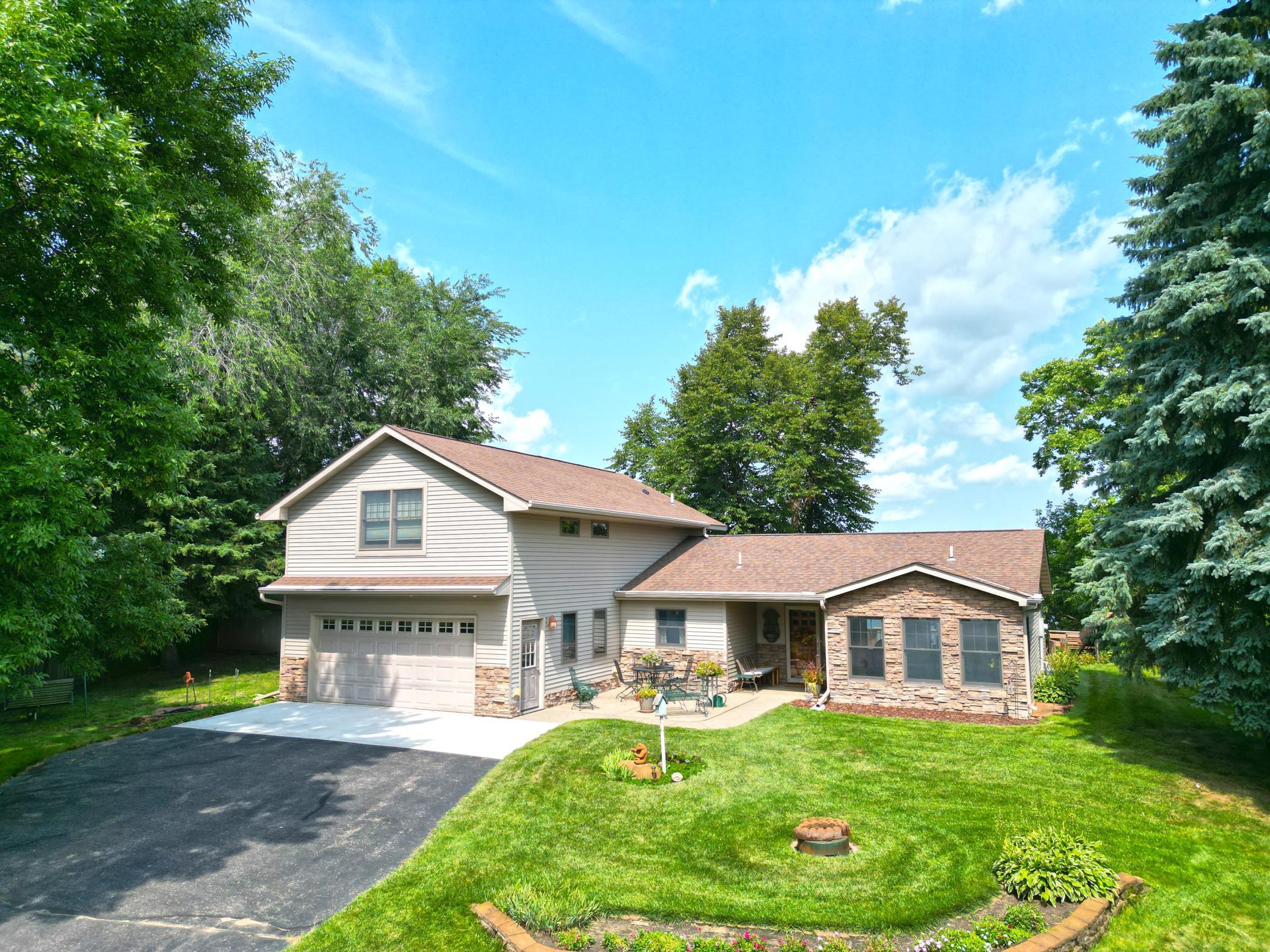 View of Single Family at 9962 91st Street, Annandale - Mike Wilen | Minnesota Team Real Estate