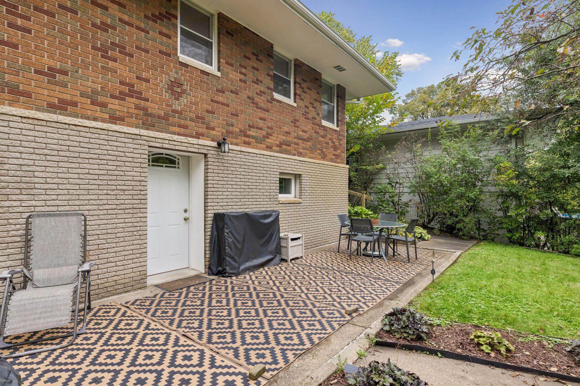View of Residential at 1814 Mcknight Road, Maplewood MN 55109, Maplewood (57 of 59) - Mike Wilen | Minnesota Team Real Estate