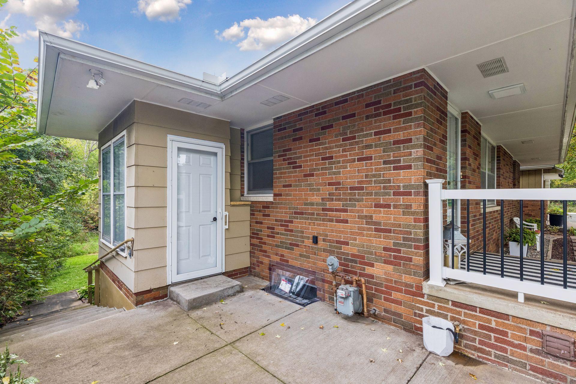 View of Residential at 1814 Mcknight Road, Maplewood MN 55109, Maplewood (51 of 59) - Mike Wilen | Minnesota Team Real Estate