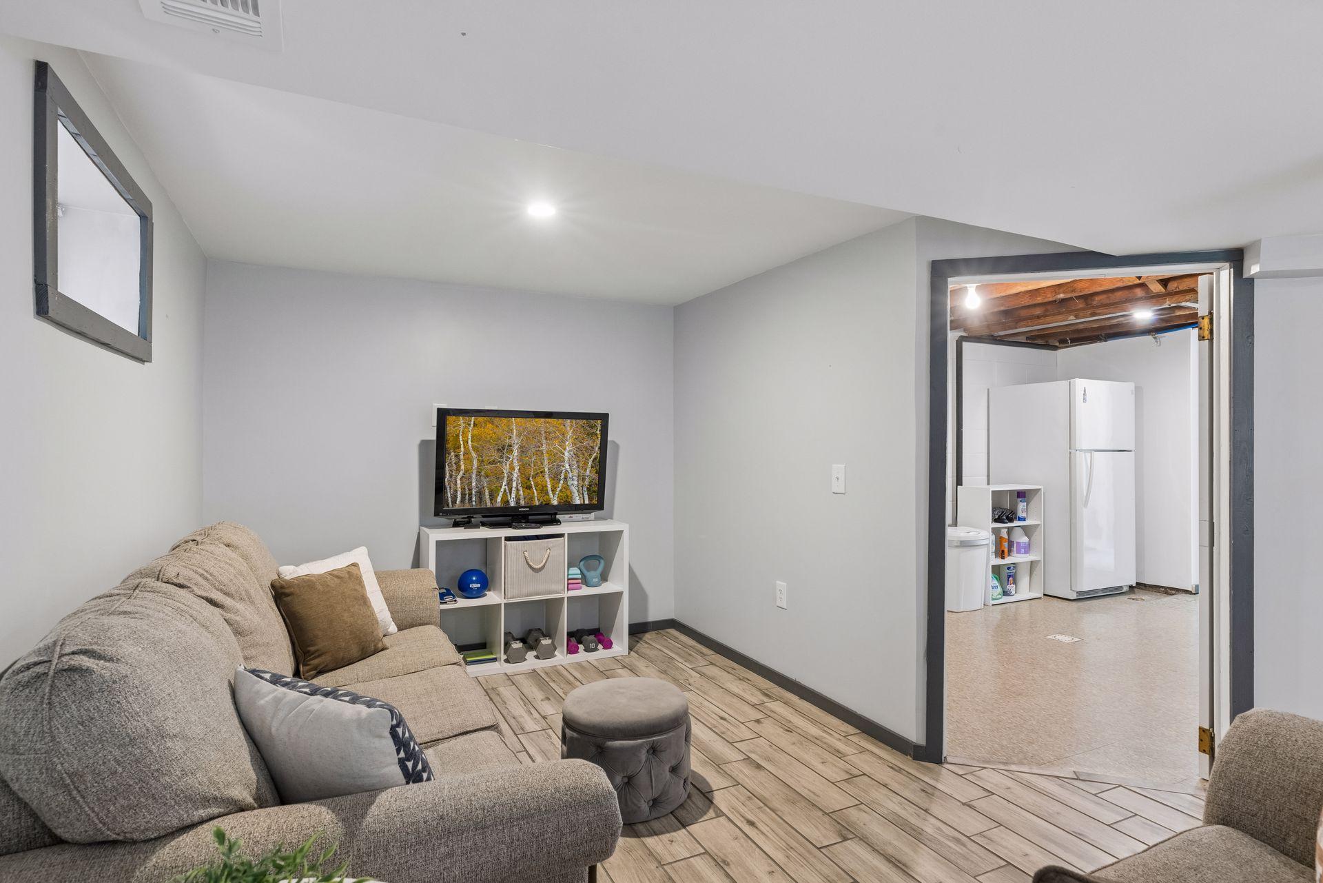 View of Residential at 1814 Mcknight Road, Maplewood MN 55109, Maplewood (37 of 59) - Mike Wilen | Minnesota Team Real Estate
