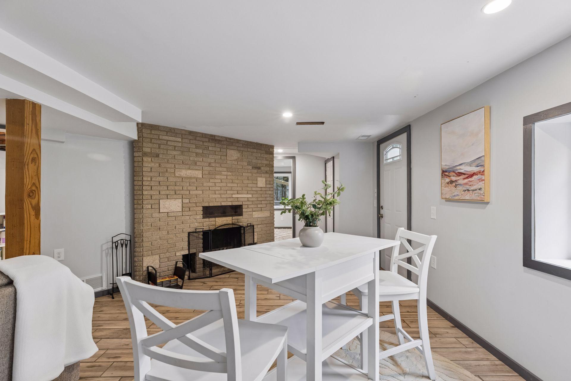 View of Residential at 1814 Mcknight Road, Maplewood MN 55109, Maplewood (35 of 59) - Mike Wilen | Minnesota Team Real Estate