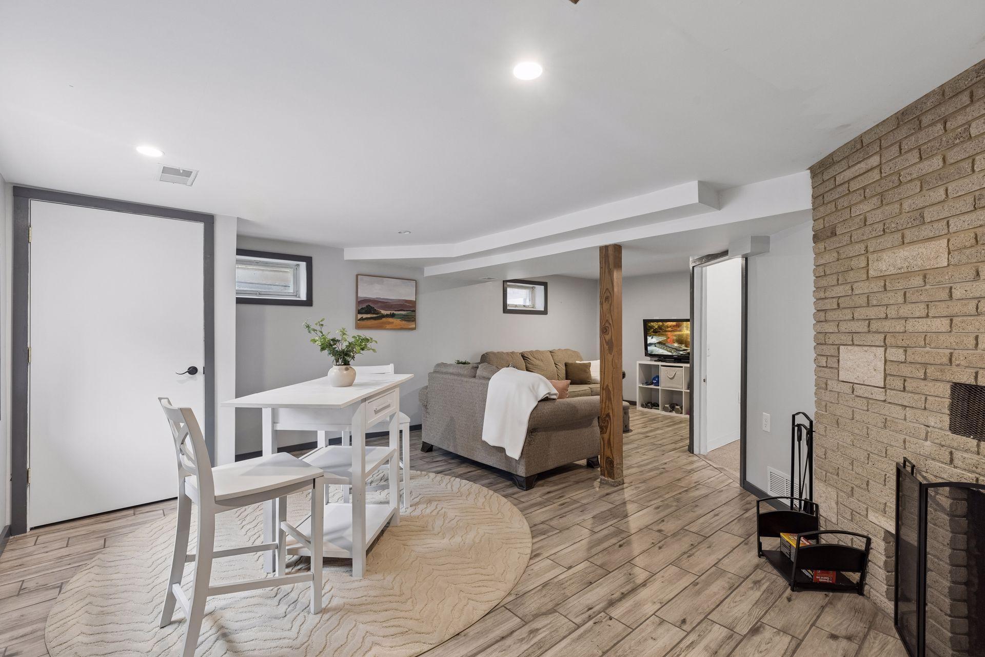 View of Residential at 1814 Mcknight Road, Maplewood MN 55109, Maplewood (32 of 59) - Mike Wilen | Minnesota Team Real Estate