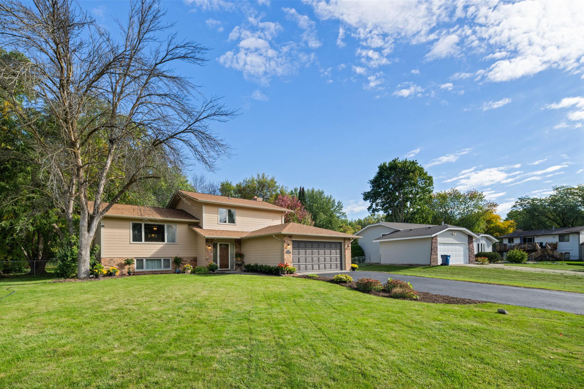 View of Residential at 11444 100th Place, Maple Grove MN 55369, Maple Grove (57 of 64) - Mike Wilen | Minnesota Team Real Estate