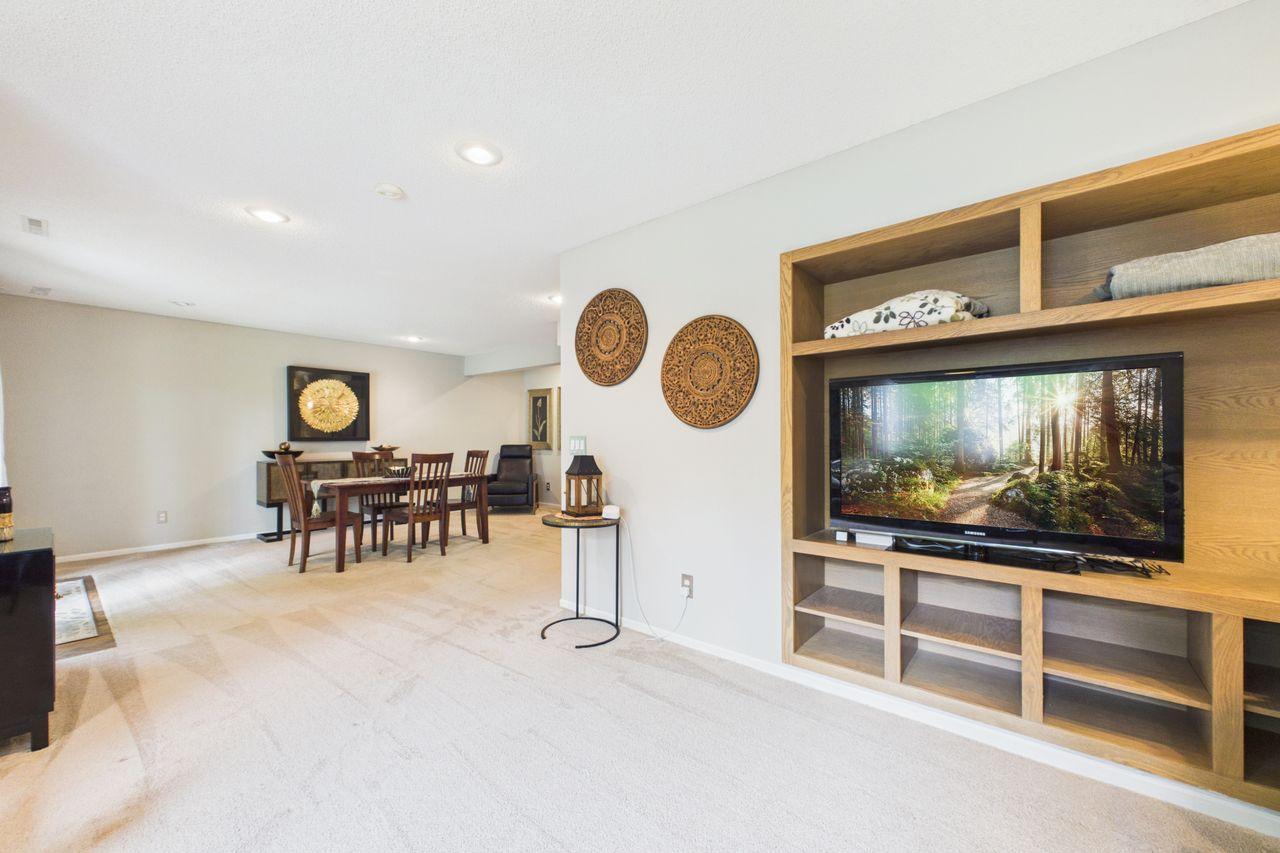 View of Residential at 7974 Autumn Ridge Way, Chanhassen MN 55317, Chanhassen (26 of 41) - Mike Wilen | Minnesota Team Real Estate