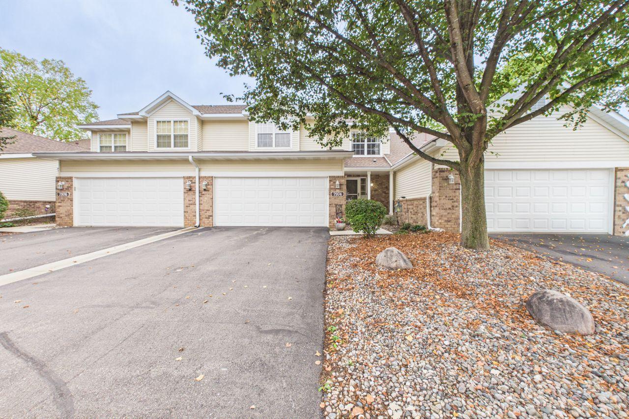 View of Residential at 7974 Autumn Ridge Way, Chanhassen MN 55317, Chanhassen (39 of 41) - Mike Wilen | Minnesota Team Real Estate