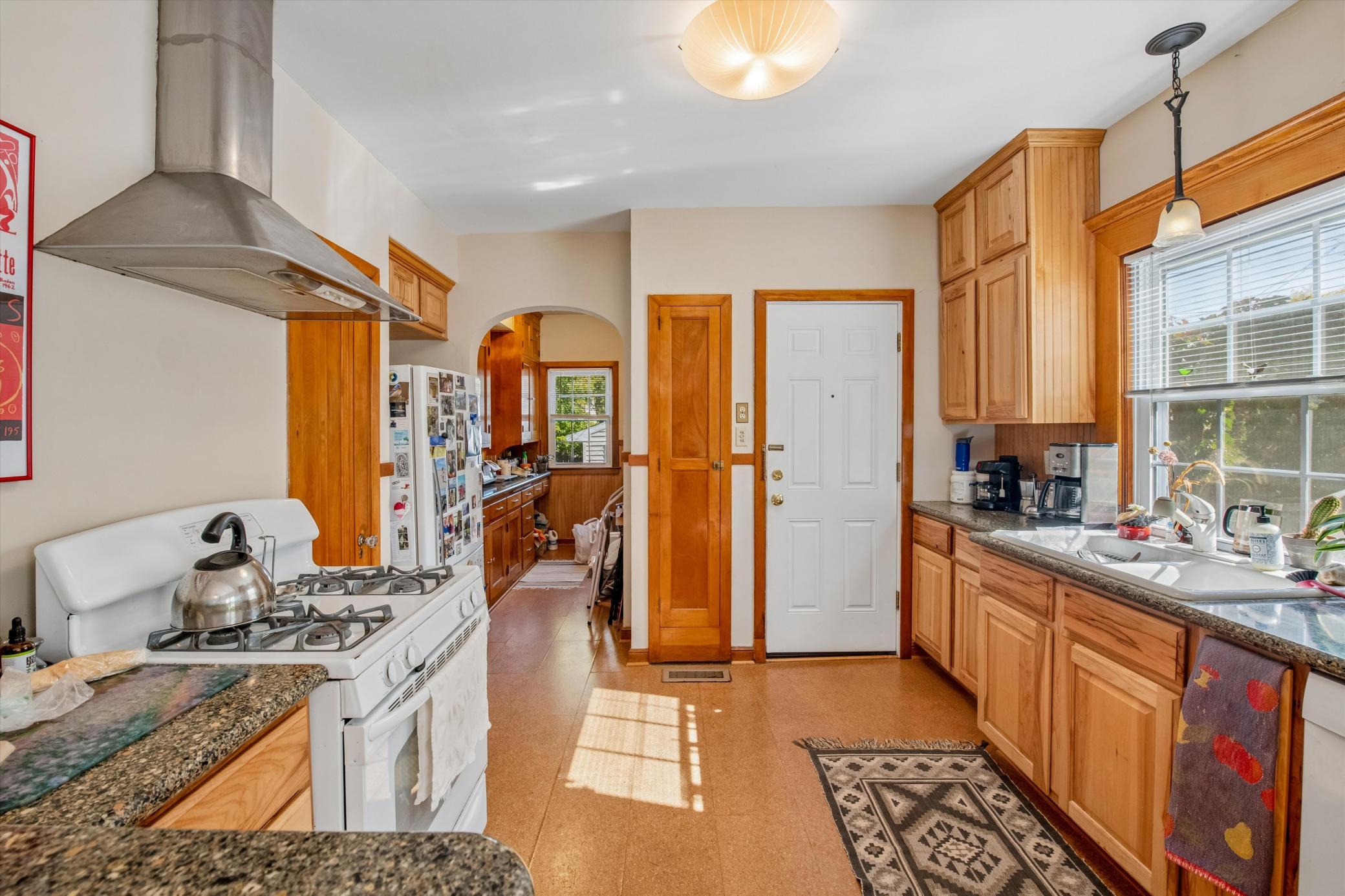 View of Residential Income at 4331 Chowen Avenue, Minneapolis MN 55410, Minneapolis (34 of 69) - Mike Wilen | Minnesota Team Real Estate