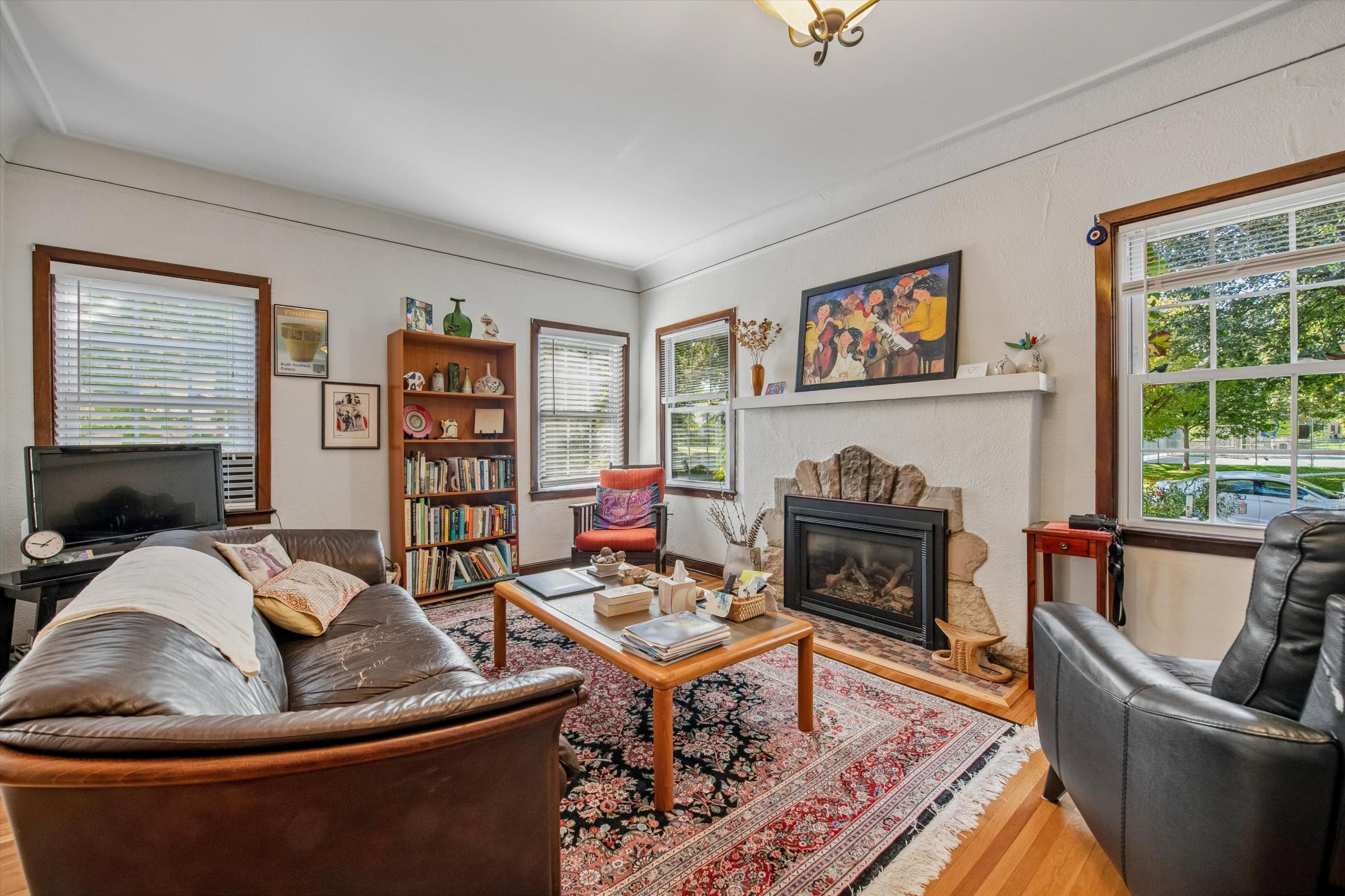 View of Residential Income at 4331 Chowen Avenue, Minneapolis MN 55410, Minneapolis (28 of 69) - Mike Wilen | Minnesota Team Real Estate