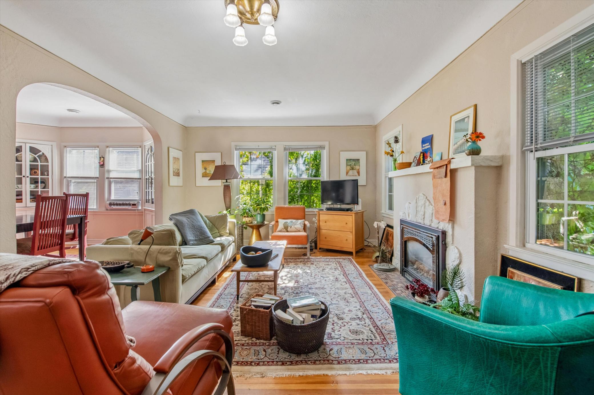 View of Residential Income at 4331 Chowen Avenue, Minneapolis MN 55410, Minneapolis (14 of 69) - Mike Wilen | Minnesota Team Real Estate