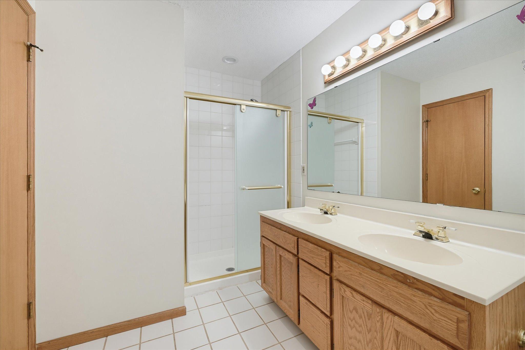 View of Residential at 1618 Clemson Drive #B, Eagan MN 55122, Eagan (27 of 34) - Mike Wilen | Minnesota Team Real Estate