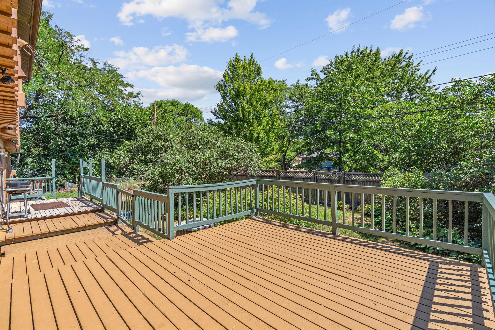 View of Residential at 5510 James Avenue, Brooklyn Center MN 55430, Brooklyn Center (6 of 45) - Mike Wilen | Minnesota Team Real Estate