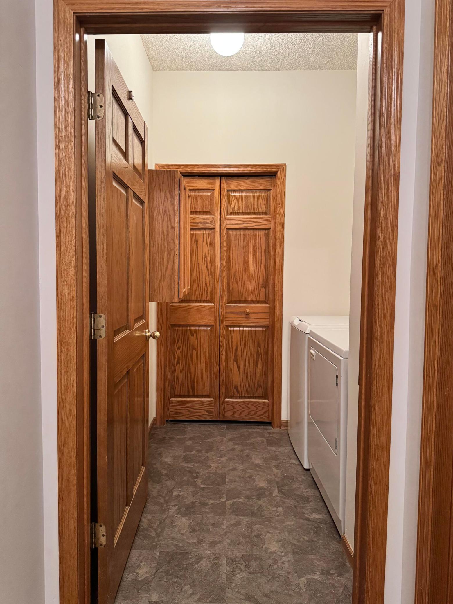 View of Residential at 2488 Lockwood Drive #10, Mendota Heights MN 55120, Mendota Heights (139 of 150) - Mike Wilen | Minnesota Team Real Estate