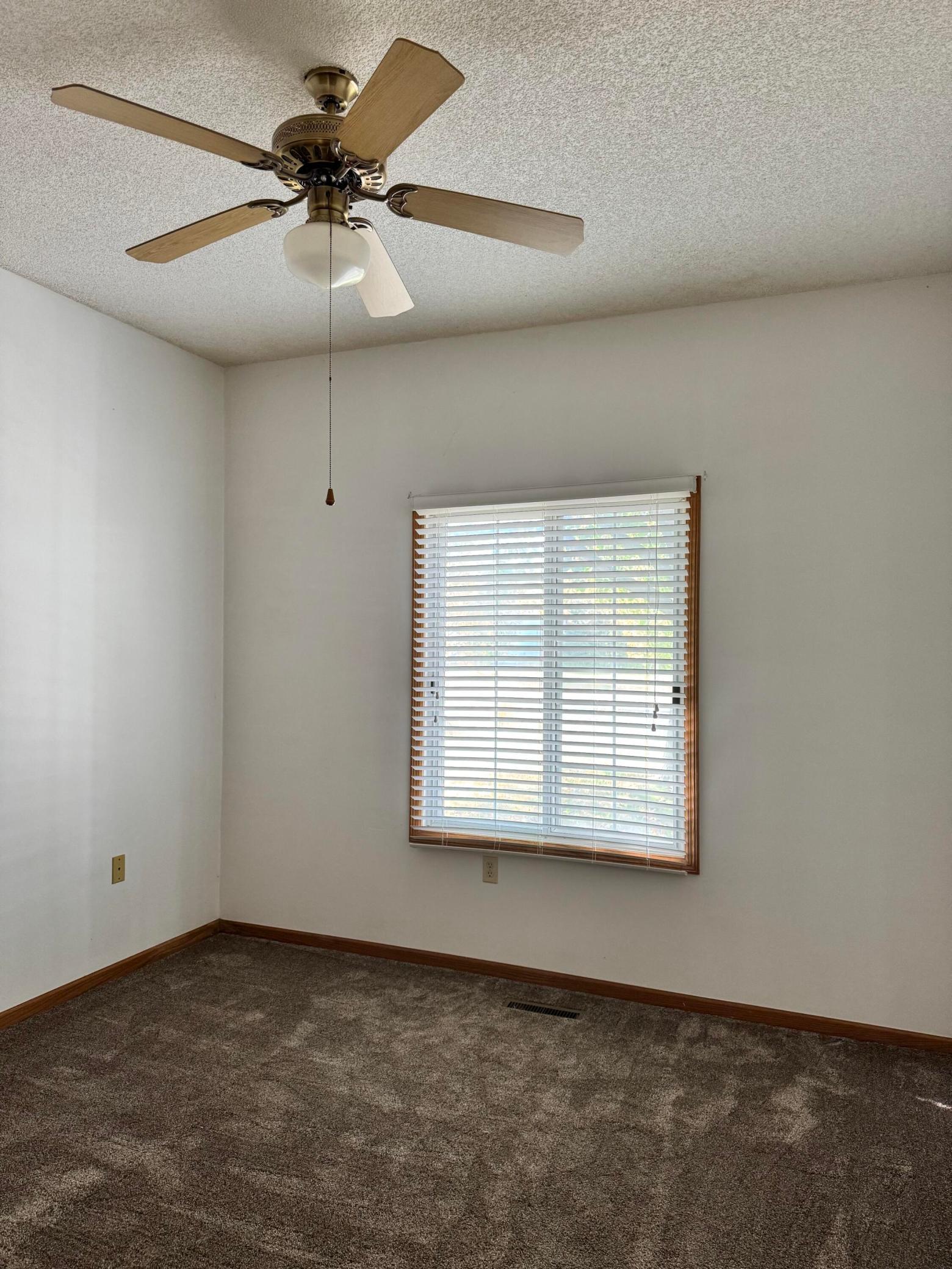 View of Residential at 2488 Lockwood Drive #10, Mendota Heights MN 55120, Mendota Heights (138 of 150) - Mike Wilen | Minnesota Team Real Estate