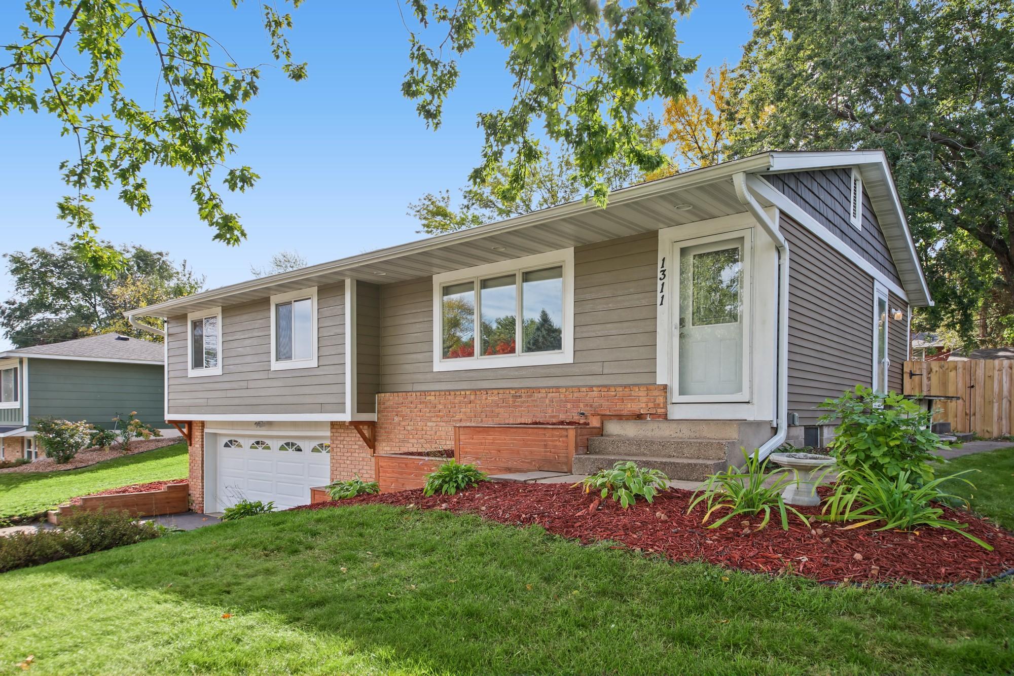 View of Residential at 1311 20th Street, Hastings MN 55033, Hastings (4 of 37) - Mike Wilen | Minnesota Team Real Estate