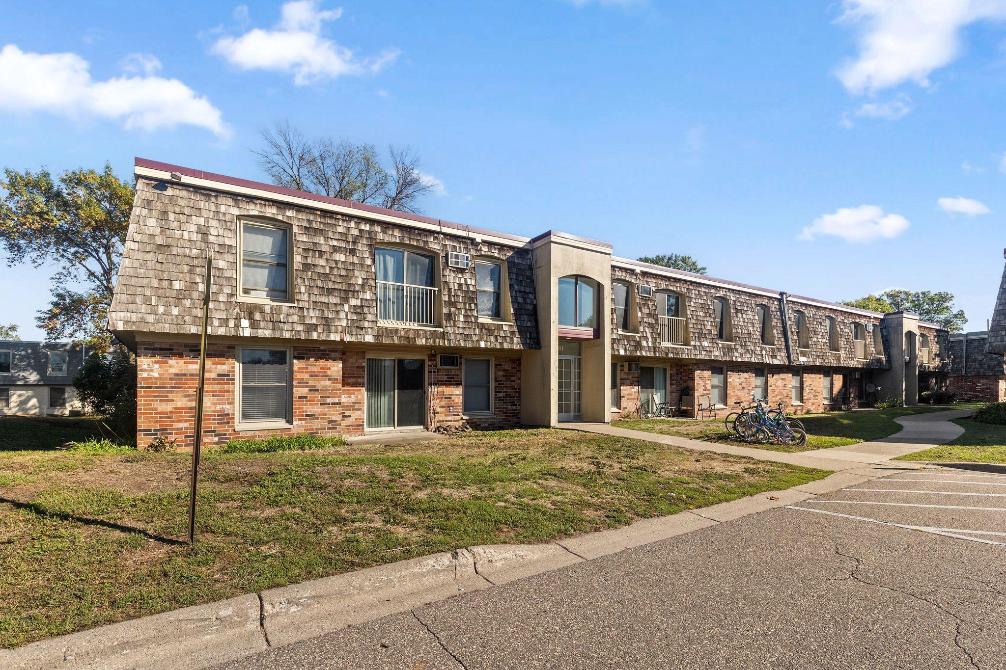 View of Residential at 901 11th Avenue #5, Hopkins MN 55343, Hopkins (2 of 15) - Mike Wilen | Minnesota Team Real Estate