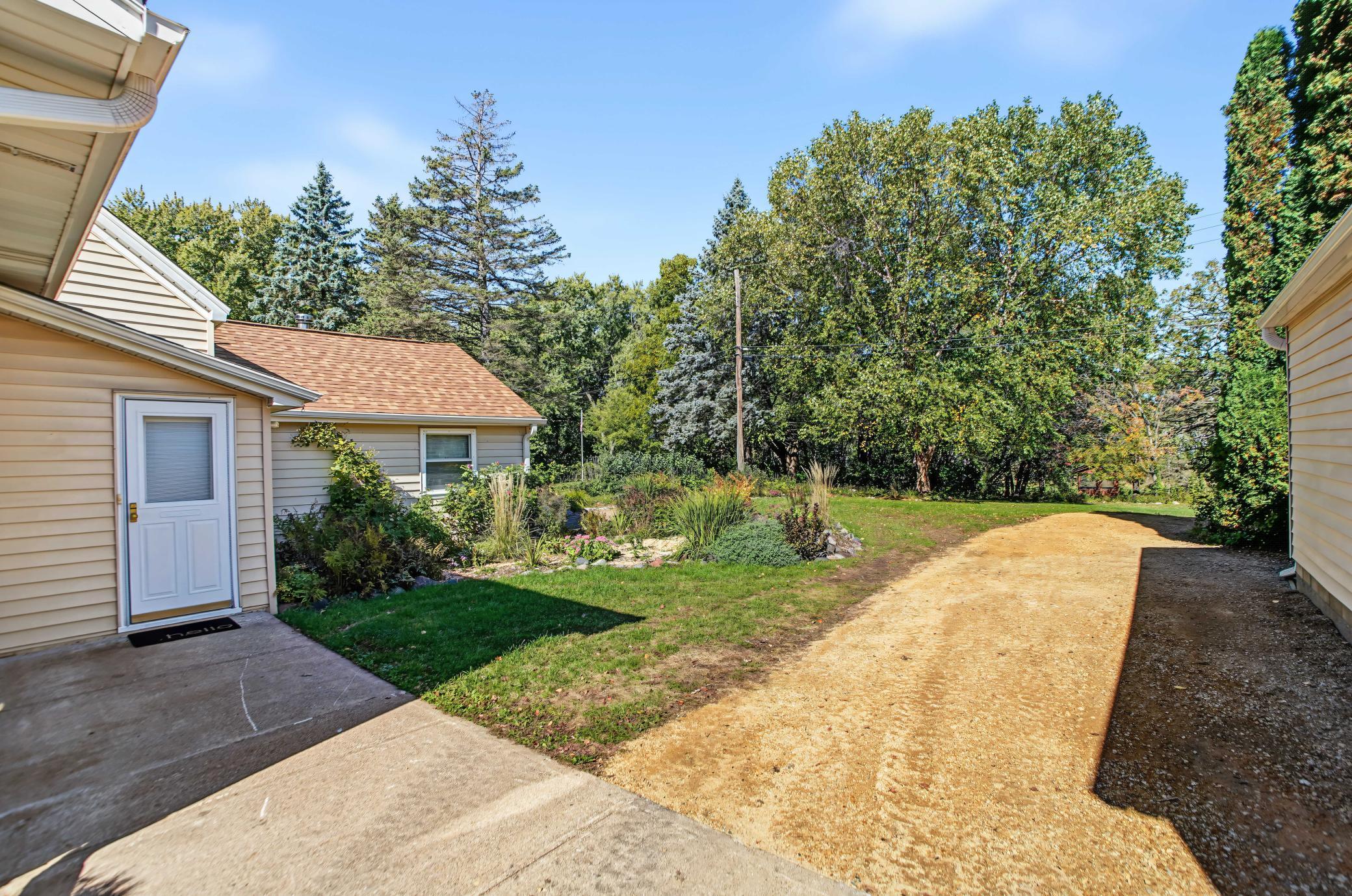 View of Residential at 7918 Stillwater Boulevard, Oakdale MN 55128, Oakdale (9 of 41) - Mike Wilen | Minnesota Team Real Estate