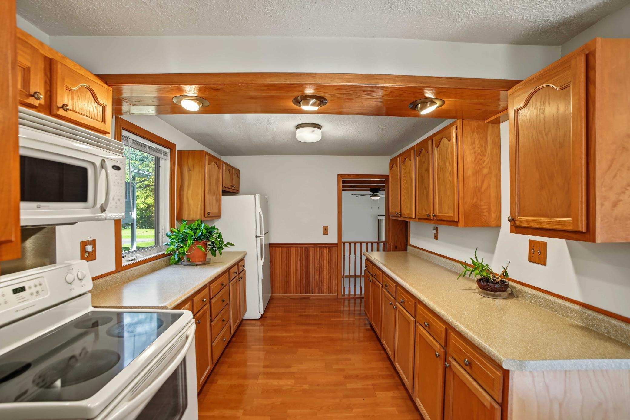 View of Residential at 7918 Stillwater Boulevard, Oakdale MN 55128, Oakdale (25 of 41) - Mike Wilen | Minnesota Team Real Estate