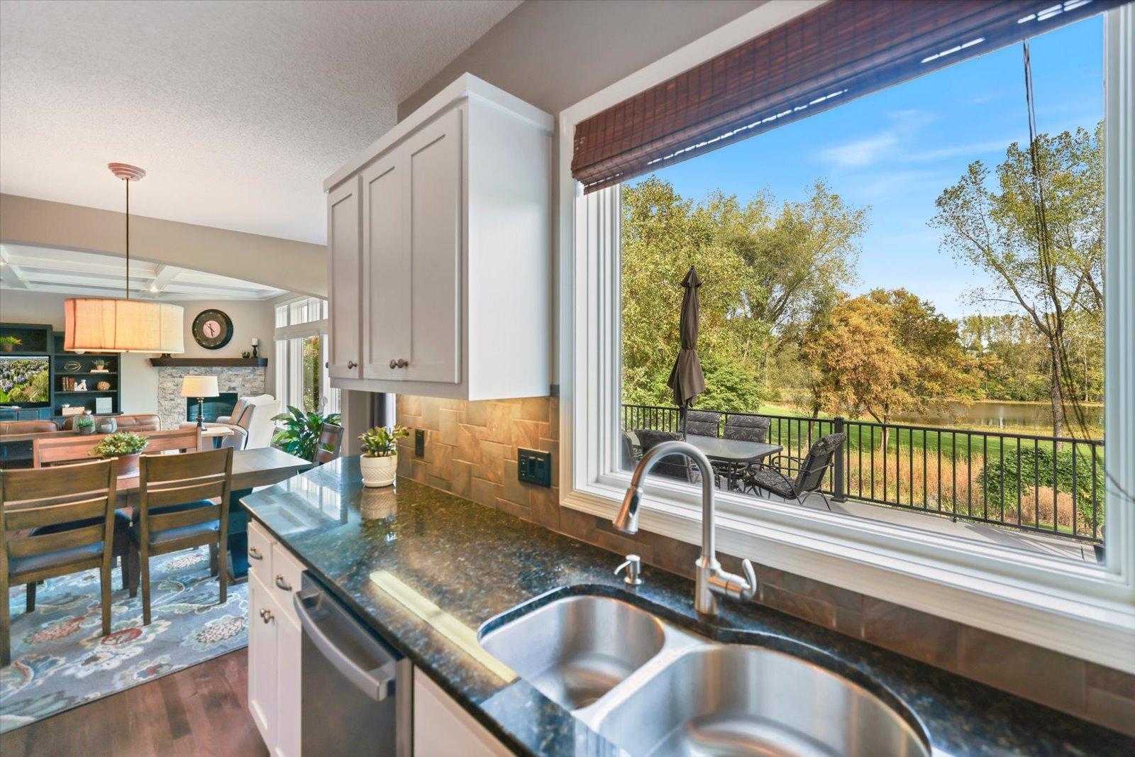 View of Residential at 10520 Pinnacle Way, Woodbury MN 55129, Woodbury (14 of 62) - Mike Wilen | Minnesota Team Real Estate