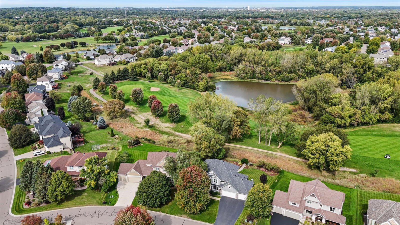 View of Residential at 10520 Pinnacle Way, Woodbury MN 55129, Woodbury (55 of 62) - Mike Wilen | Minnesota Team Real Estate