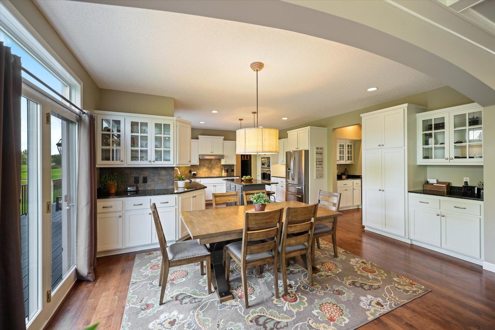 View of Residential at 10520 Pinnacle Way, Woodbury MN 55129, Woodbury (10 of 62) - Mike Wilen | Minnesota Team Real Estate