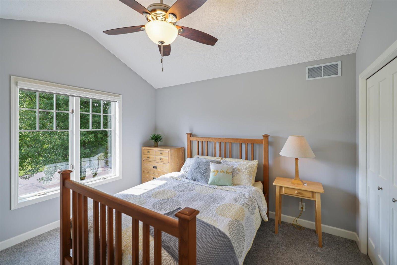 View of Residential at 10520 Pinnacle Way, Woodbury MN 55129, Woodbury (33 of 62) - Mike Wilen | Minnesota Team Real Estate