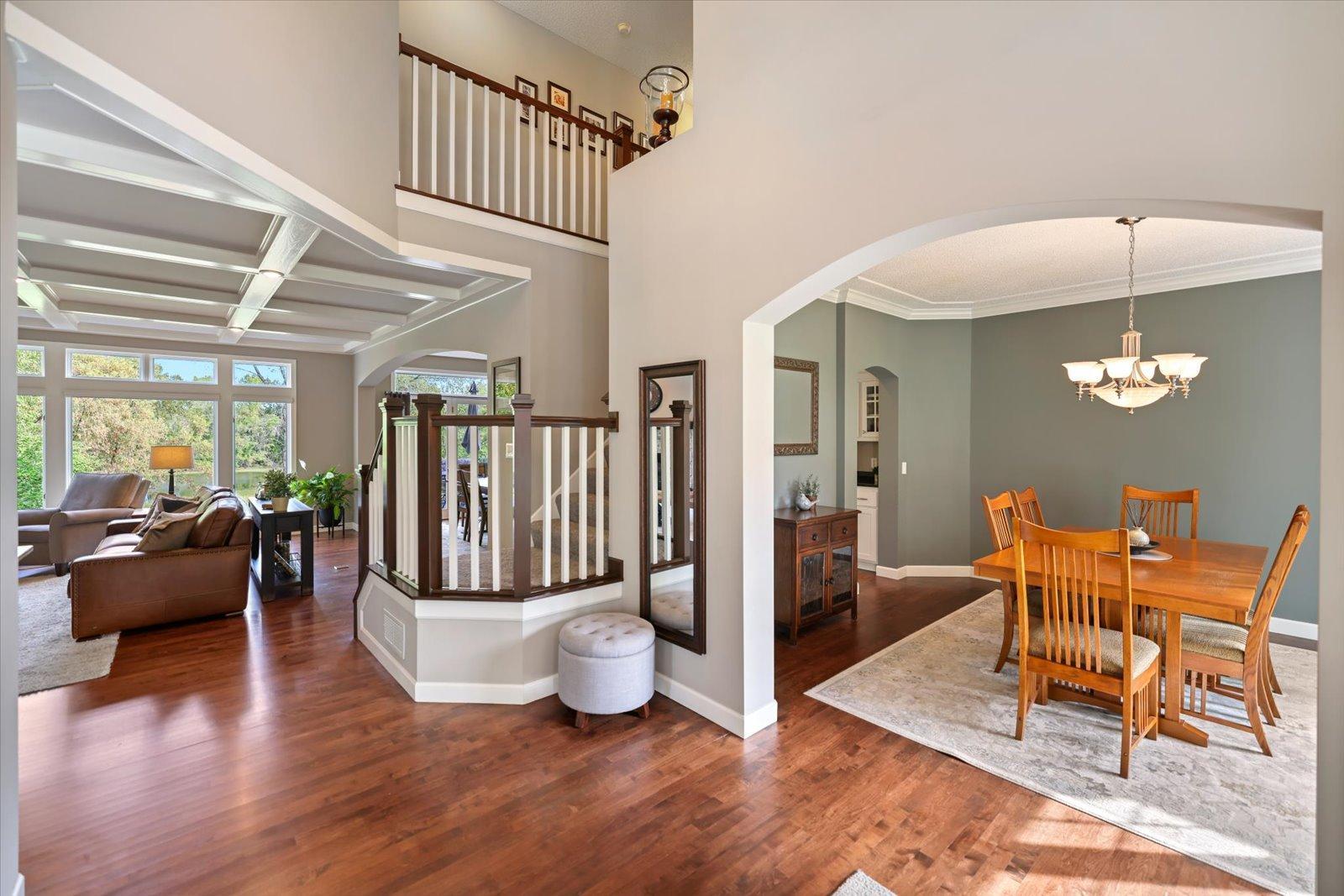 View of Residential at 10520 Pinnacle Way, Woodbury MN 55129, Woodbury (18 of 62) - Mike Wilen | Minnesota Team Real Estate