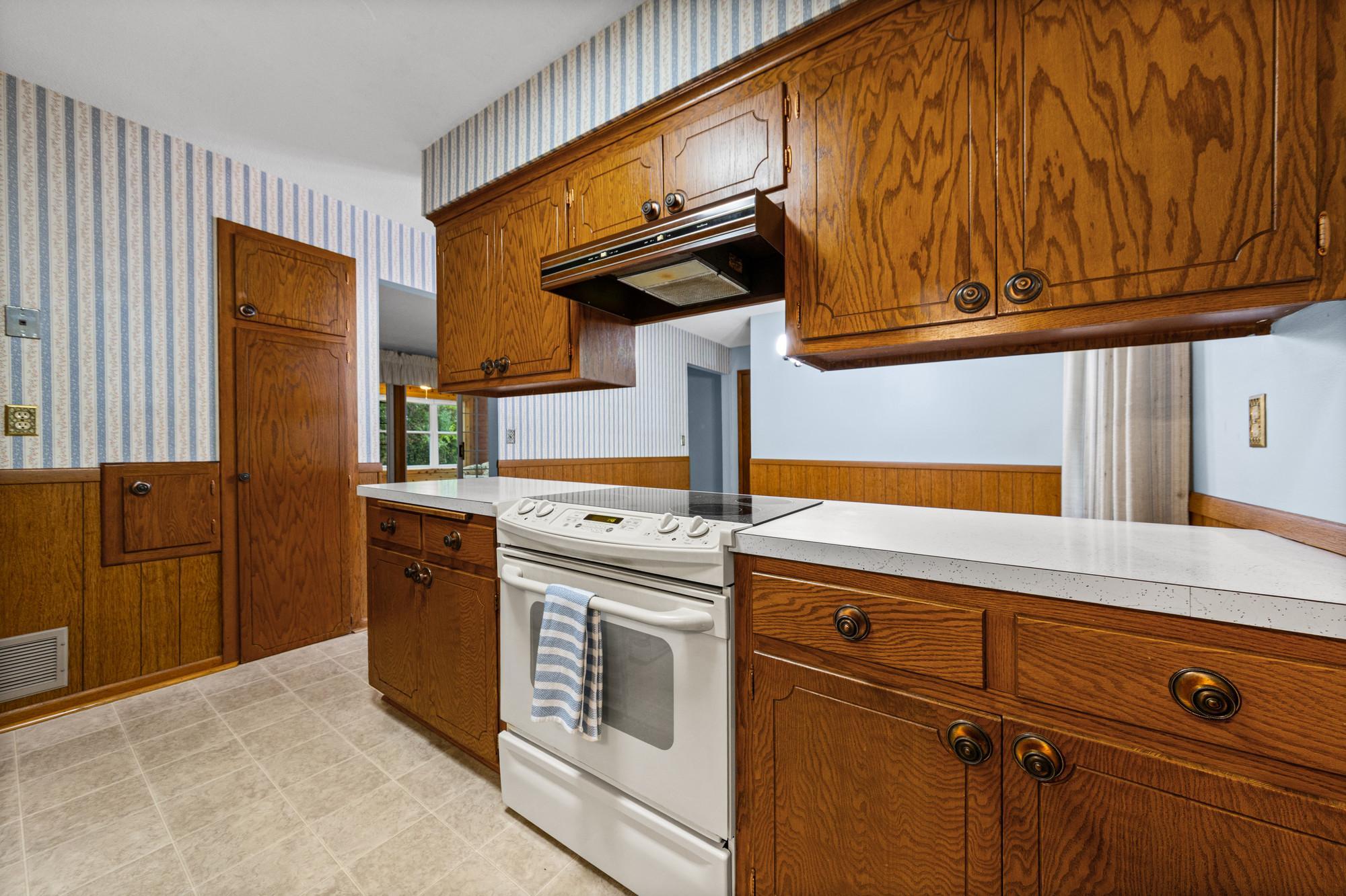 View of Residential at 5421 Xylon Avenue, New Hope MN 55428, New Hope (24 of 62) - Mike Wilen | Minnesota Team Real Estate