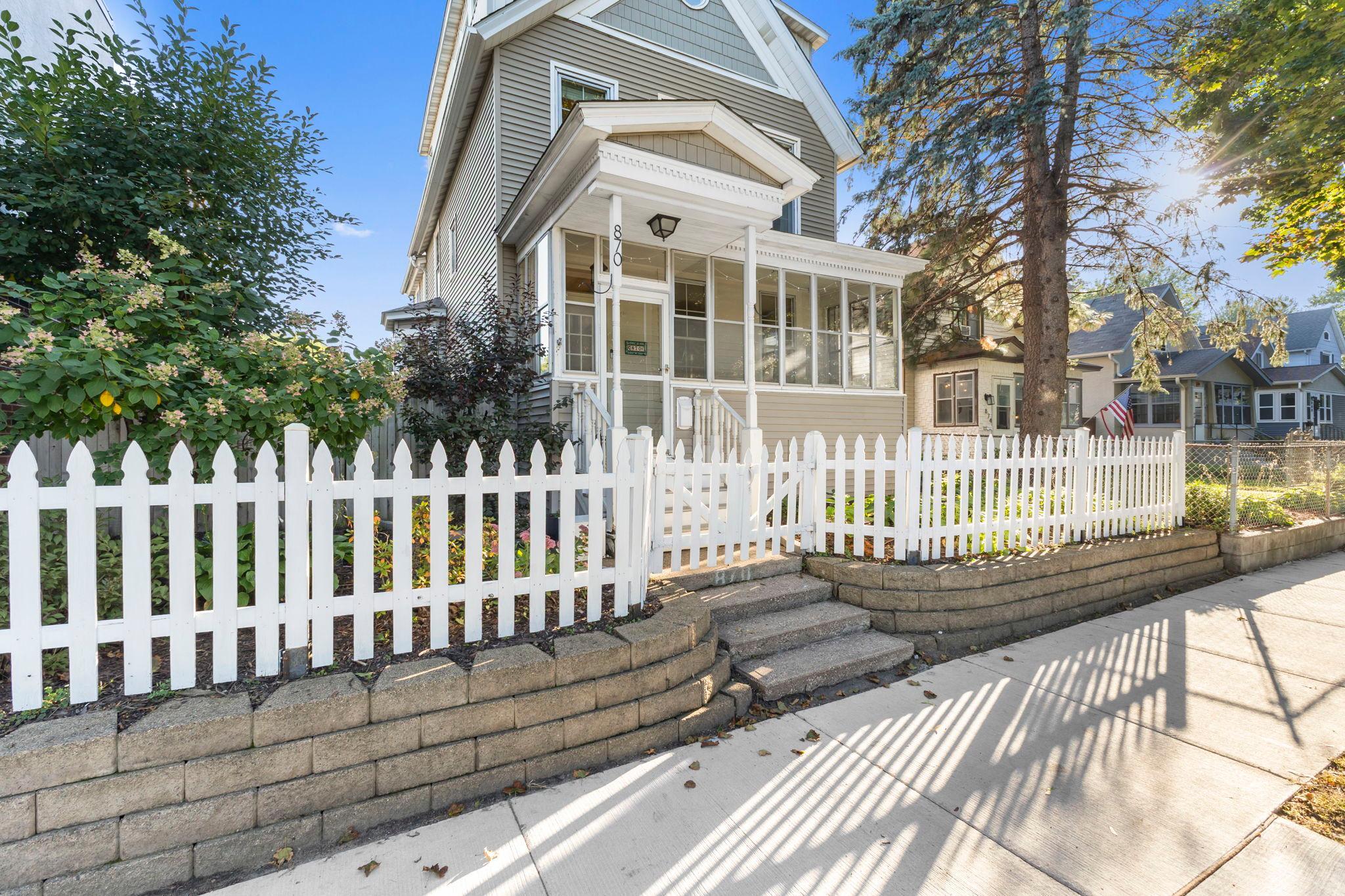 View of Single Family at 870 Randolph Avenue, Saint Paul - Mike Wilen | Minnesota Team Real Estate