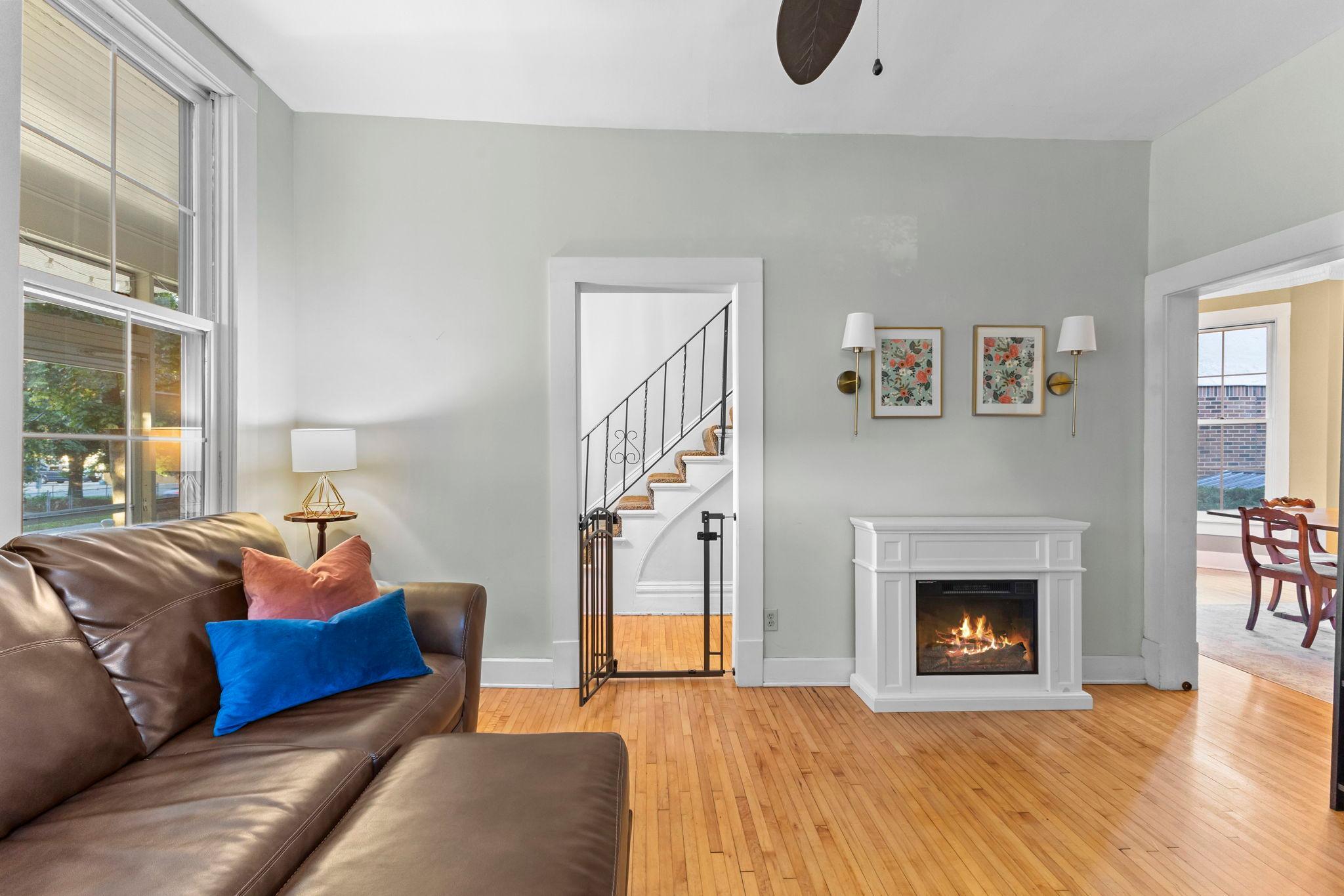 View of Residential at 870 Randolph Avenue, Saint Paul MN 55102, Saint Paul (8 of 52) - Mike Wilen | Minnesota Team Real Estate