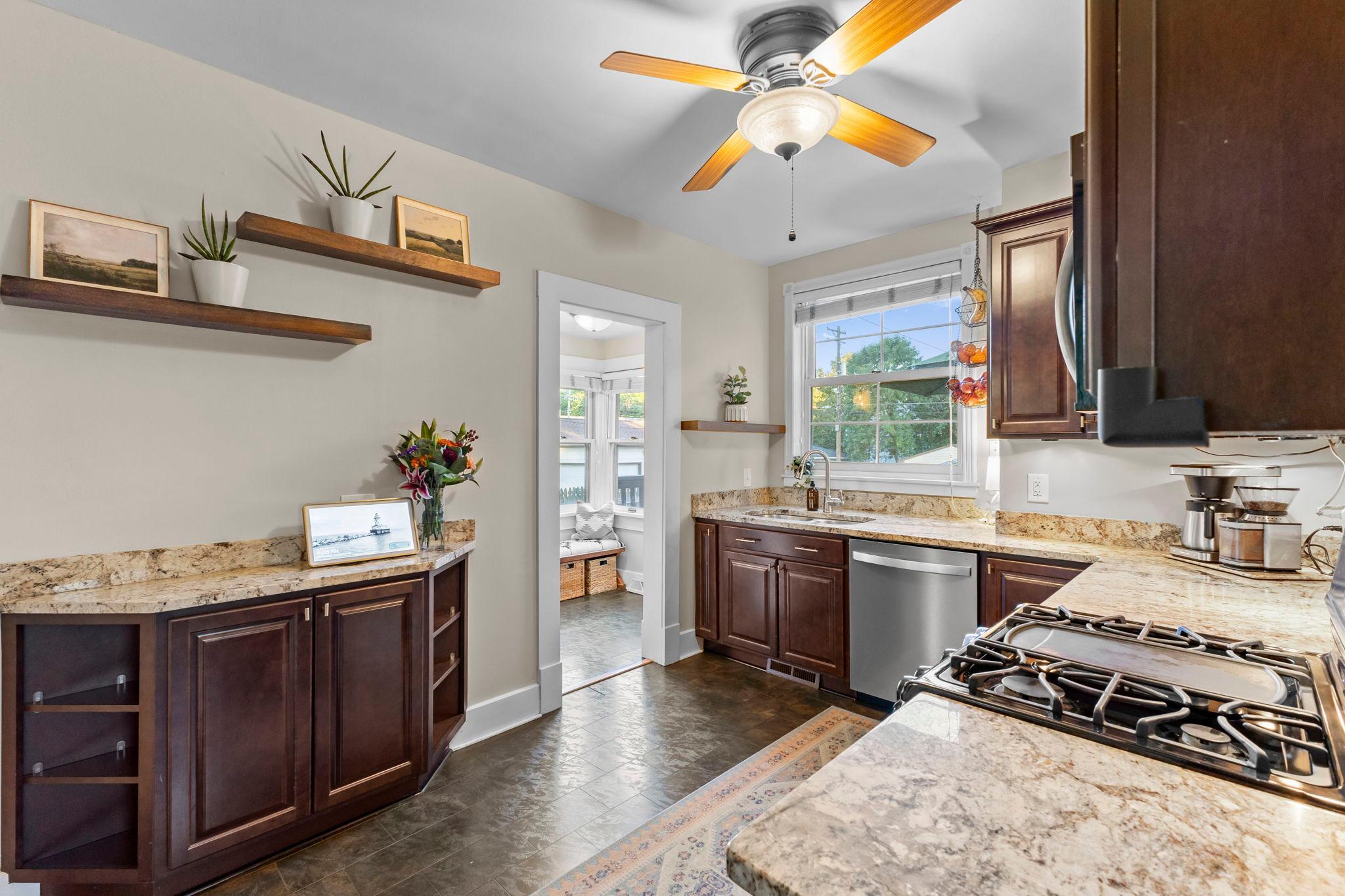 View of Residential at 870 Randolph Avenue, Saint Paul MN 55102, Saint Paul (17 of 52) - Mike Wilen | Minnesota Team Real Estate