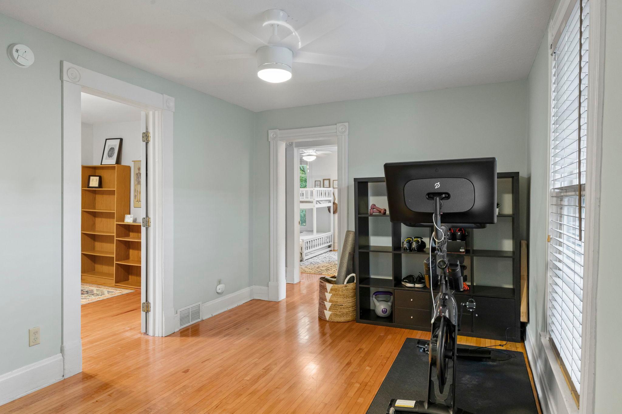 View of Residential at 870 Randolph Avenue, Saint Paul MN 55102, Saint Paul (22 of 52) - Mike Wilen | Minnesota Team Real Estate