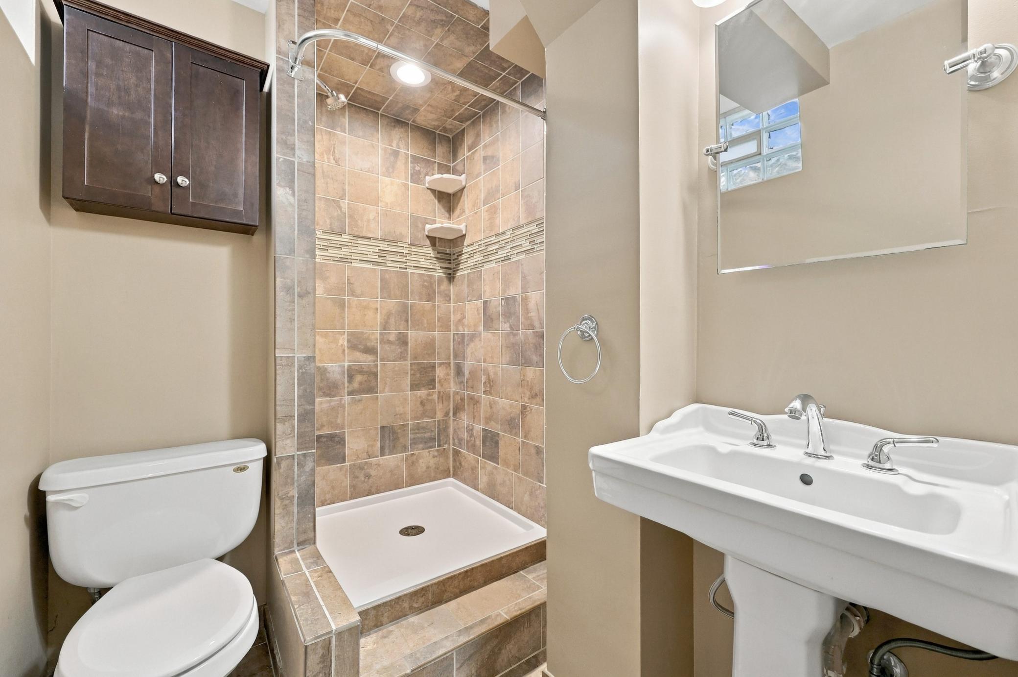 View of Residential at 5242 Irving Avenue, Minneapolis MN 55430, Minneapolis (26 of 39) - Mike Wilen | Minnesota Team Real Estate