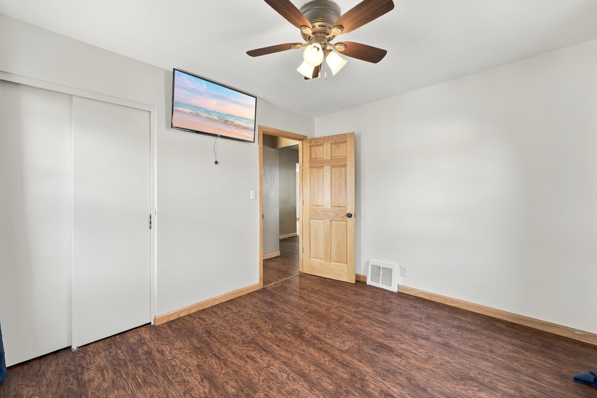 View of Residential at 5242 Irving Avenue, Minneapolis MN 55430, Minneapolis (13 of 39) - Mike Wilen | Minnesota Team Real Estate