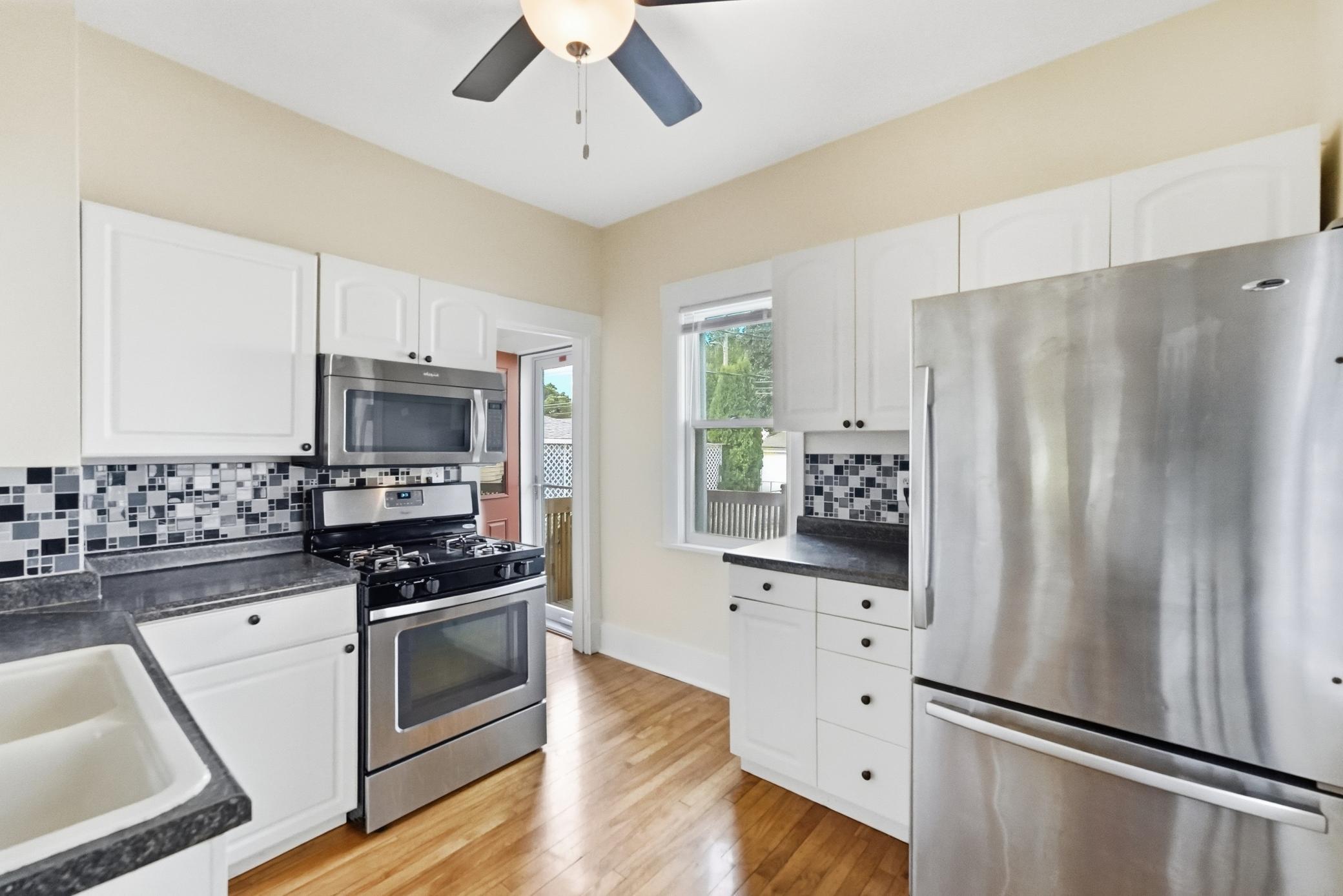 View of Residential at 2089 Randolph Avenue, Saint Paul MN 55105, Saint Paul (26 of 46) - Mike Wilen | Minnesota Team Real Estate