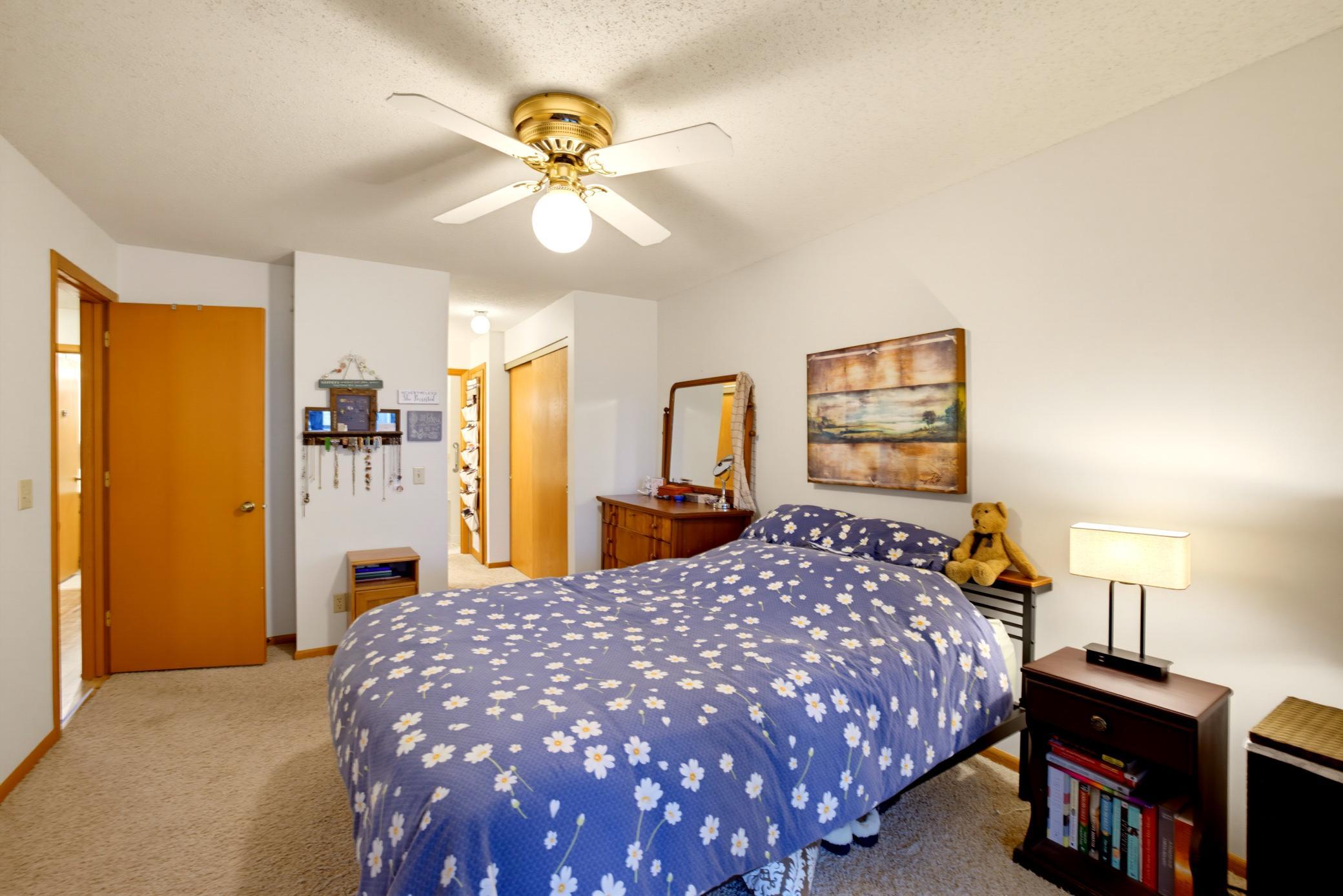 View of Residential at 7200 Cahill Road #106, Edina MN 55439, Edina (21 of 33) - Mike Wilen | Minnesota Team Real Estate