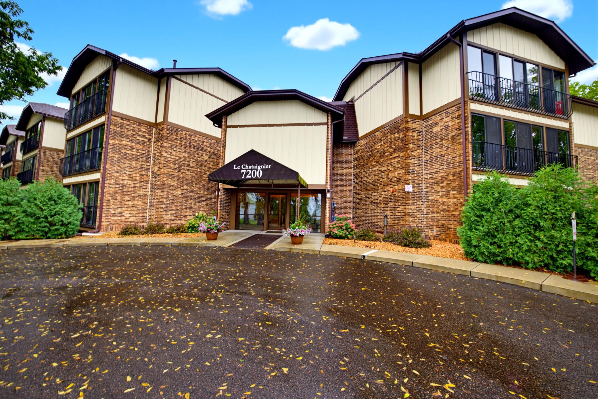 View of Residential at 7200 Cahill Road #106, Edina MN 55439, Edina (4 of 33) - Mike Wilen | Minnesota Team Real Estate