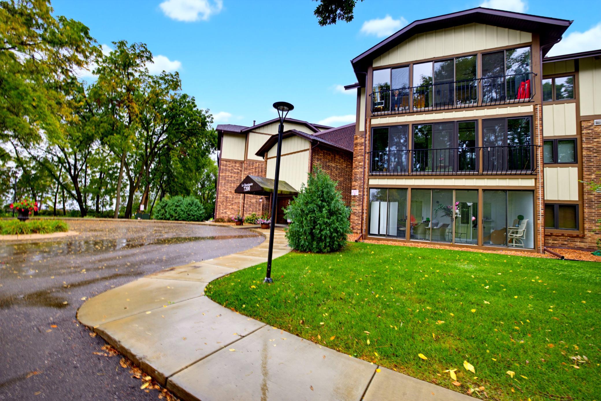 View of Residential at 7200 Cahill Road #106, Edina MN 55439, Edina (3 of 33) - Mike Wilen | Minnesota Team Real Estate