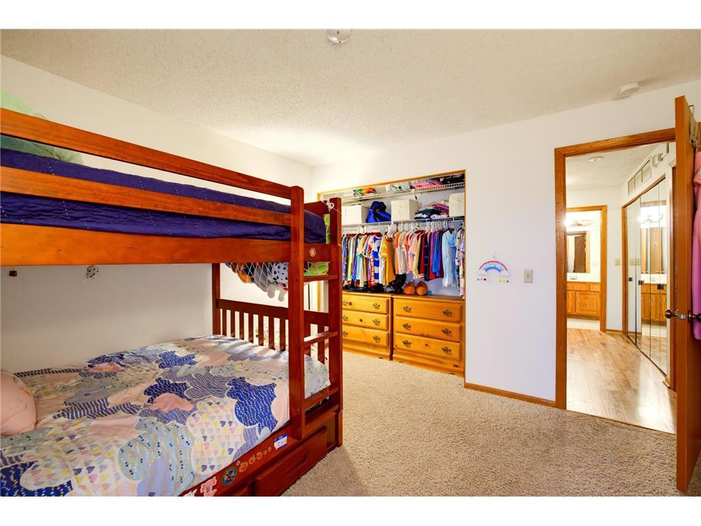 View of Residential at 7200 Cahill Road #106, Edina MN 55439, Edina (36 of 37) - Mike Wilen | Minnesota Team Real Estate