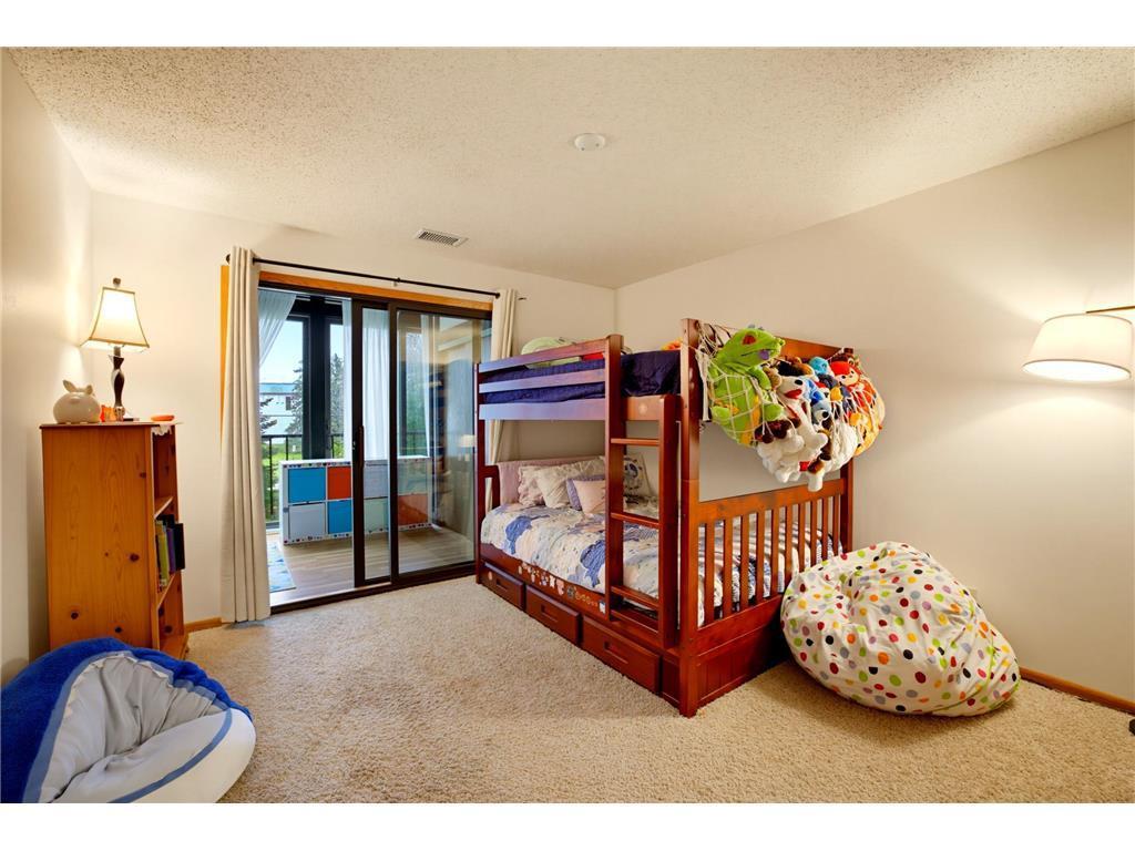 View of Residential at 7200 Cahill Road #106, Edina MN 55439, Edina (35 of 37) - Mike Wilen | Minnesota Team Real Estate