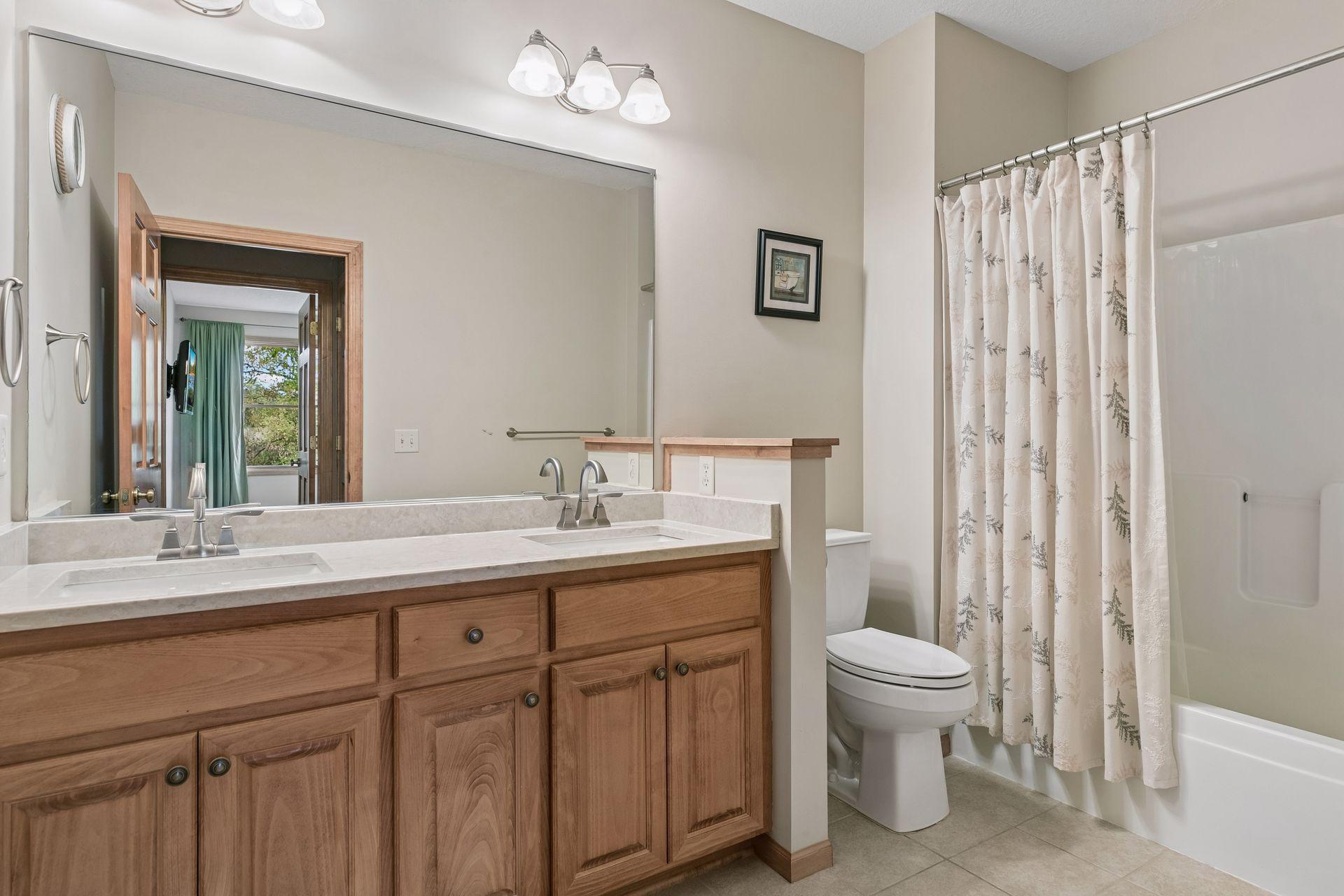 View of Residential at 1711 Deephaven Drive, Woodbury MN 55129, Woodbury (89 of 112) - Mike Wilen | Minnesota Team Real Estate