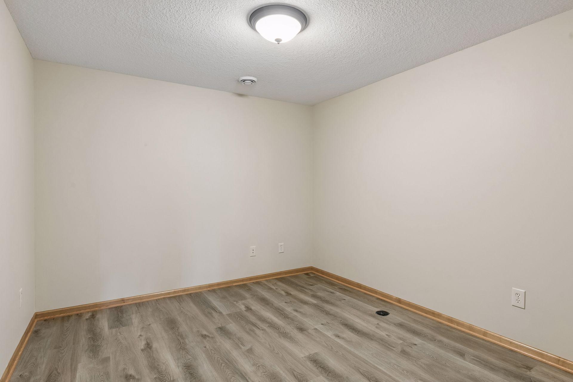 View of Residential at 1711 Deephaven Drive, Woodbury MN 55129, Woodbury (88 of 112) - Mike Wilen | Minnesota Team Real Estate