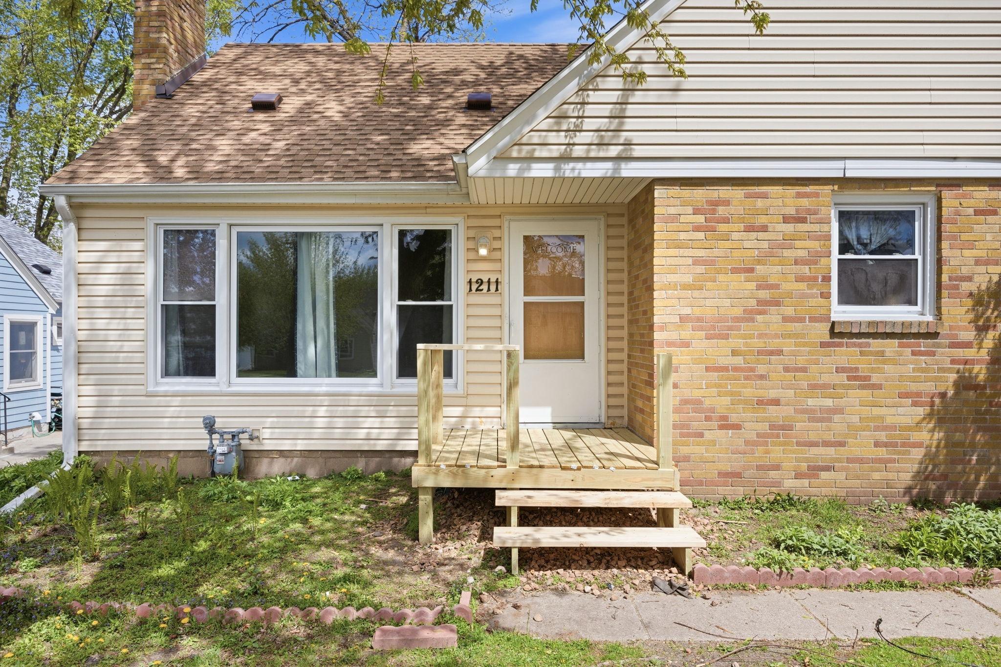 View of Residential at 1211 Lealand Road, Maplewood MN 55109, Maplewood (2 of 23) - Mike Wilen | Minnesota Team Real Estate