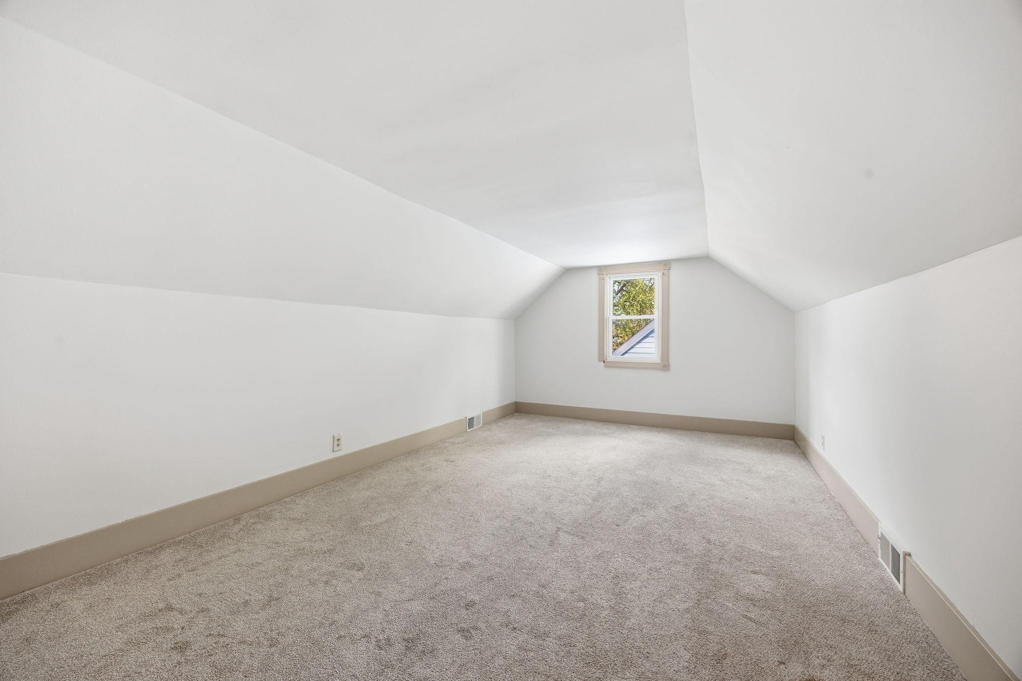 View of Residential at 1211 Lealand Road, Maplewood MN 55109, Maplewood (13 of 23) - Mike Wilen | Minnesota Team Real Estate