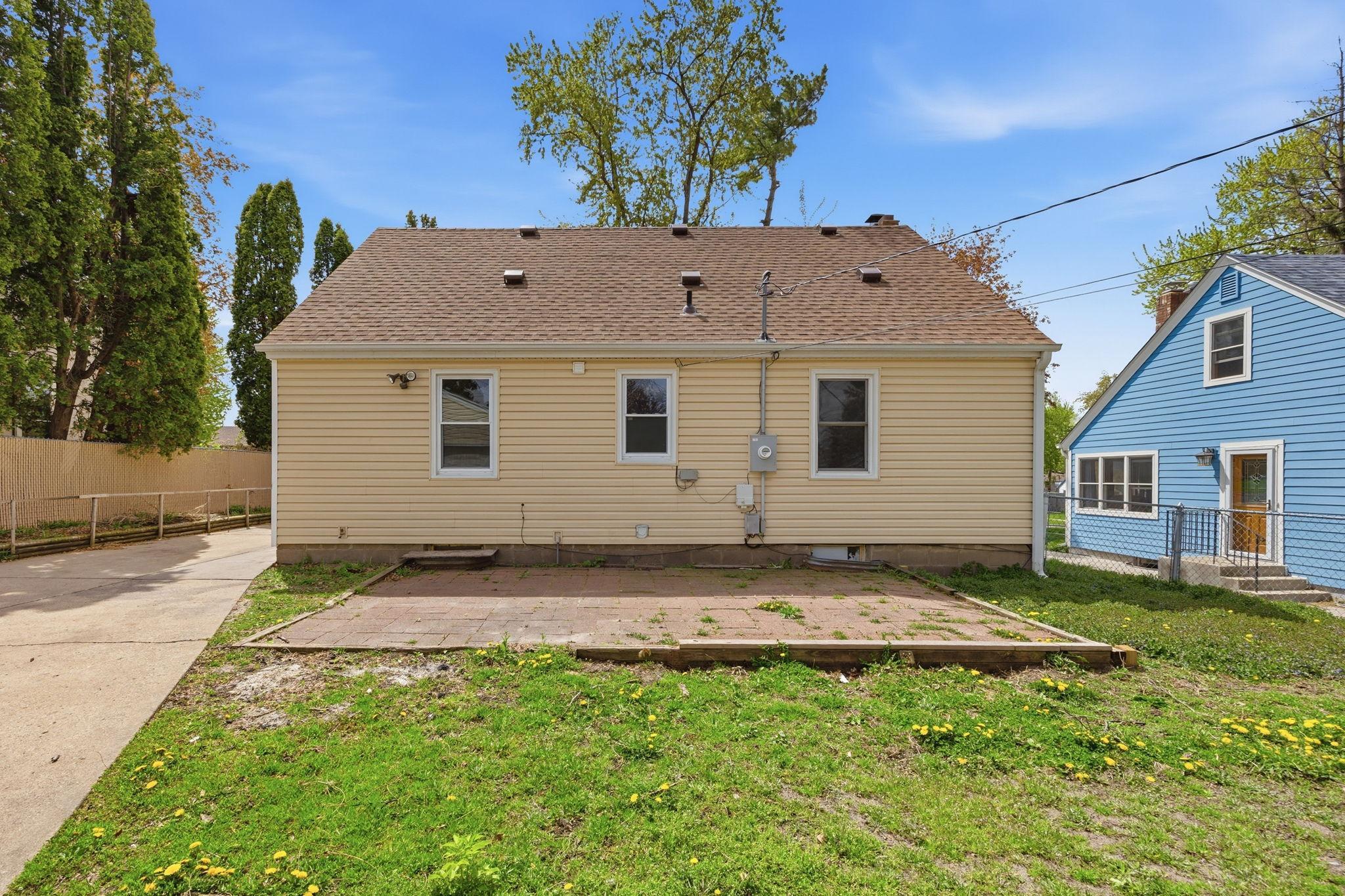 View of Residential at 1211 Lealand Road, Maplewood MN 55109, Maplewood (21 of 23) - Mike Wilen | Minnesota Team Real Estate